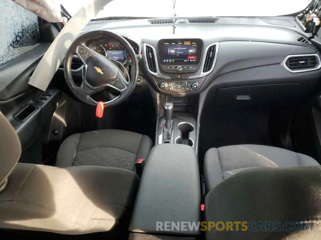 8 Photograph of a damaged car 2GNAXVEX5K6145751 CHEVROLET EQUINOX 2019