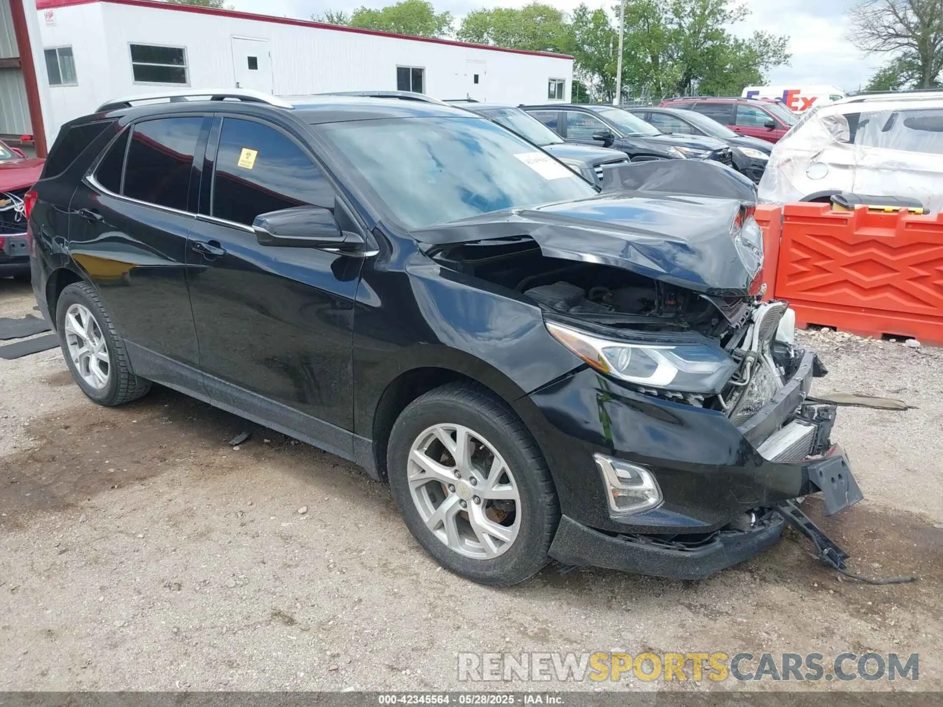 1 Photograph of a damaged car 2GNAXVEX6K6214219 CHEVROLET EQUINOX 2019