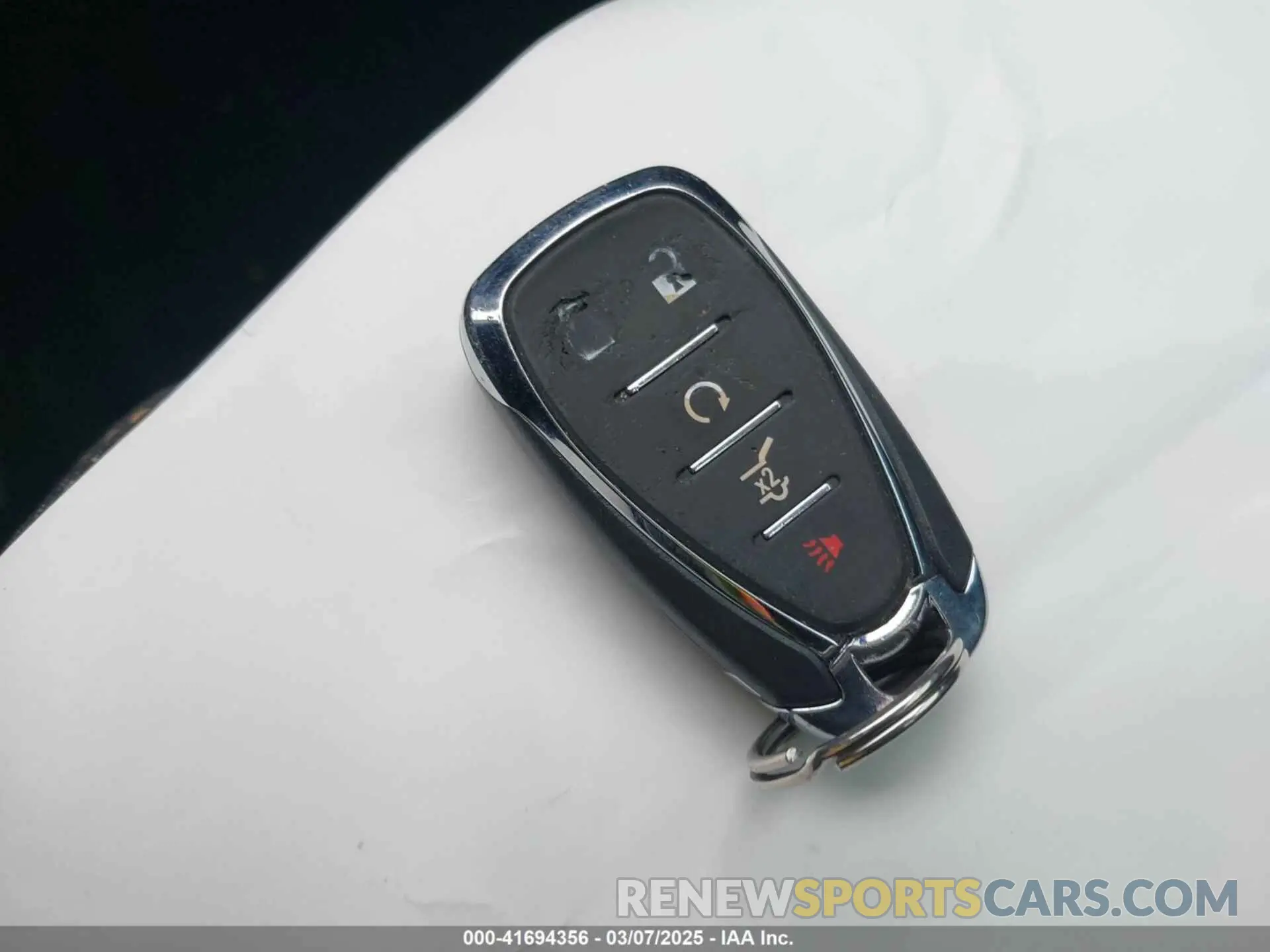 11 Photograph of a damaged car 2GNAXVEX7K6100147 CHEVROLET EQUINOX 2019