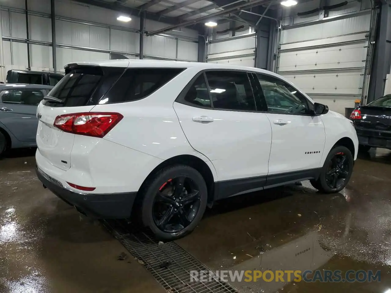 3 Photograph of a damaged car 2GNAXVEX7K6194806 CHEVROLET EQUINOX 2019