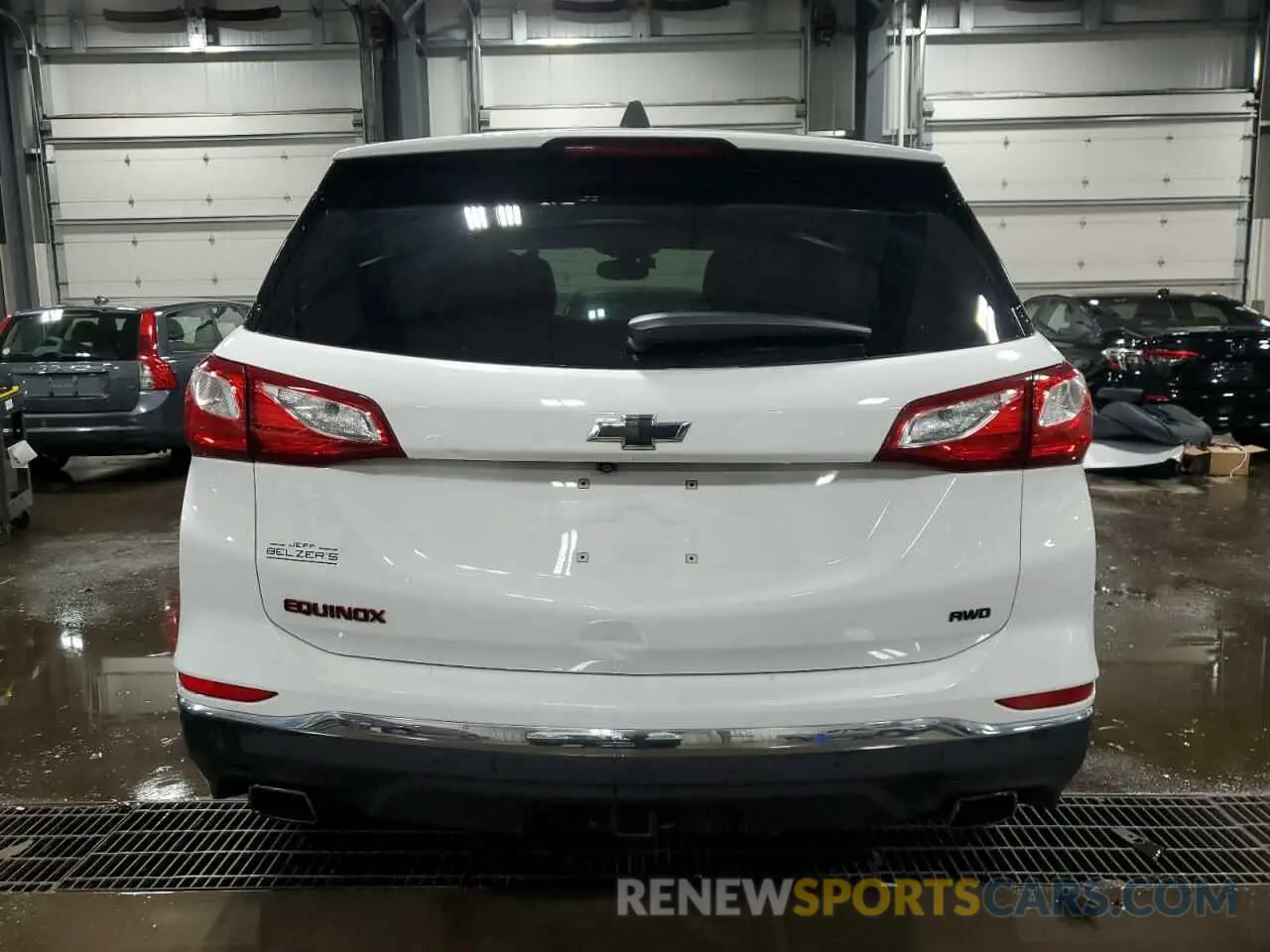 6 Photograph of a damaged car 2GNAXVEX7K6194806 CHEVROLET EQUINOX 2019