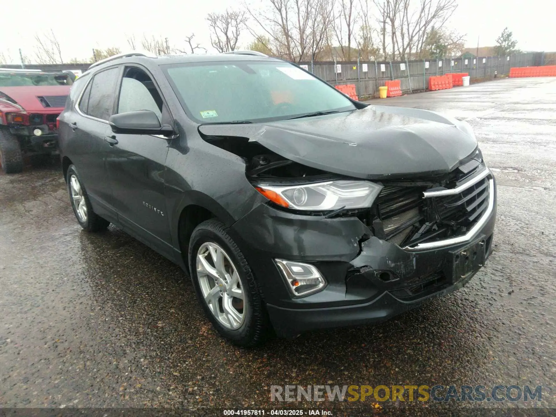 1 Photograph of a damaged car 2GNAXVEX9K6301306 CHEVROLET EQUINOX 2019
