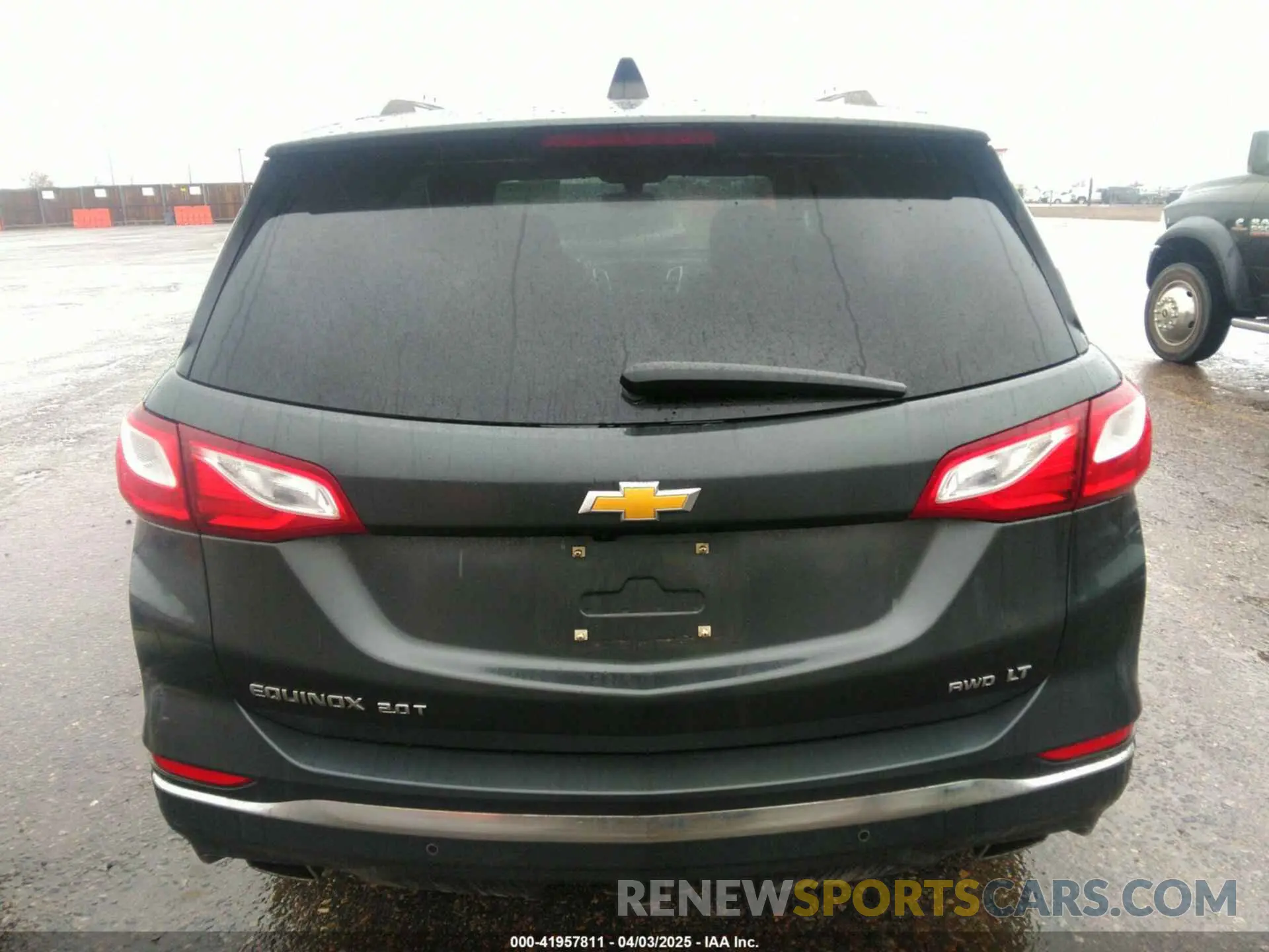 16 Photograph of a damaged car 2GNAXVEX9K6301306 CHEVROLET EQUINOX 2019