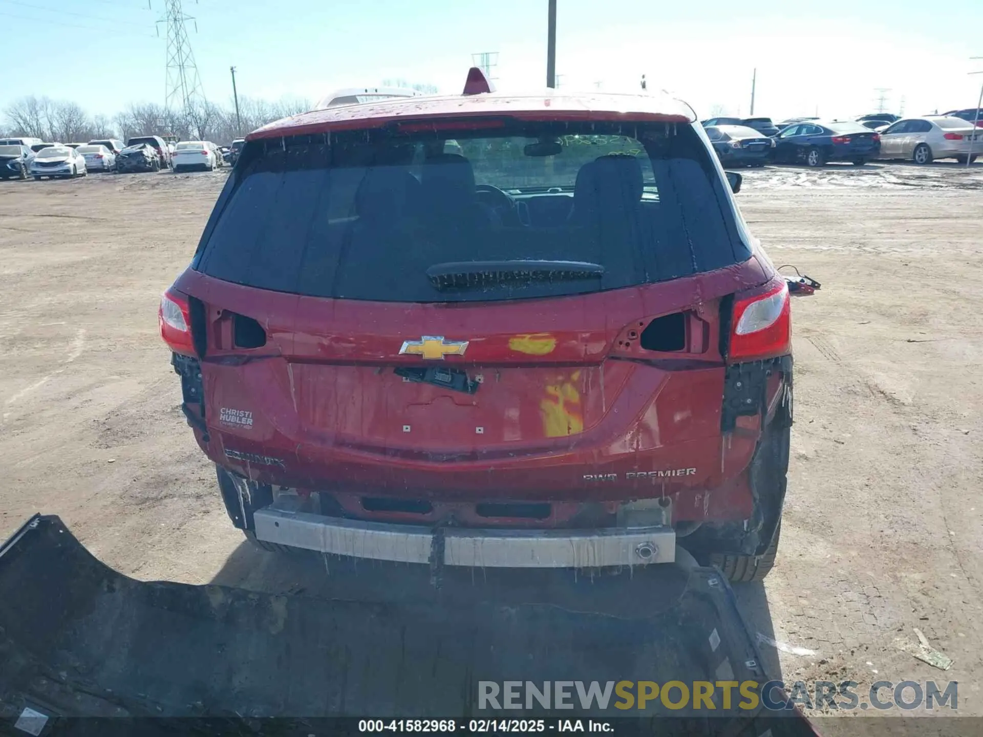 17 Photograph of a damaged car 2GNAXXEV1K6205826 CHEVROLET EQUINOX 2019