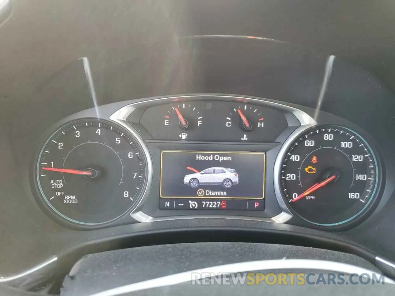 9 Photograph of a damaged car 2GNAXXEV2K6138654 CHEVROLET EQUINOX 2019