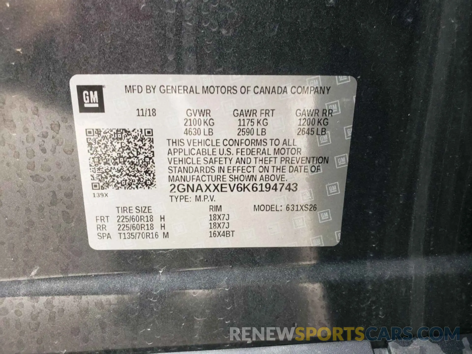 18 Photograph of a damaged car 2GNAXXEV6K6194743 CHEVROLET EQUINOX 2019
