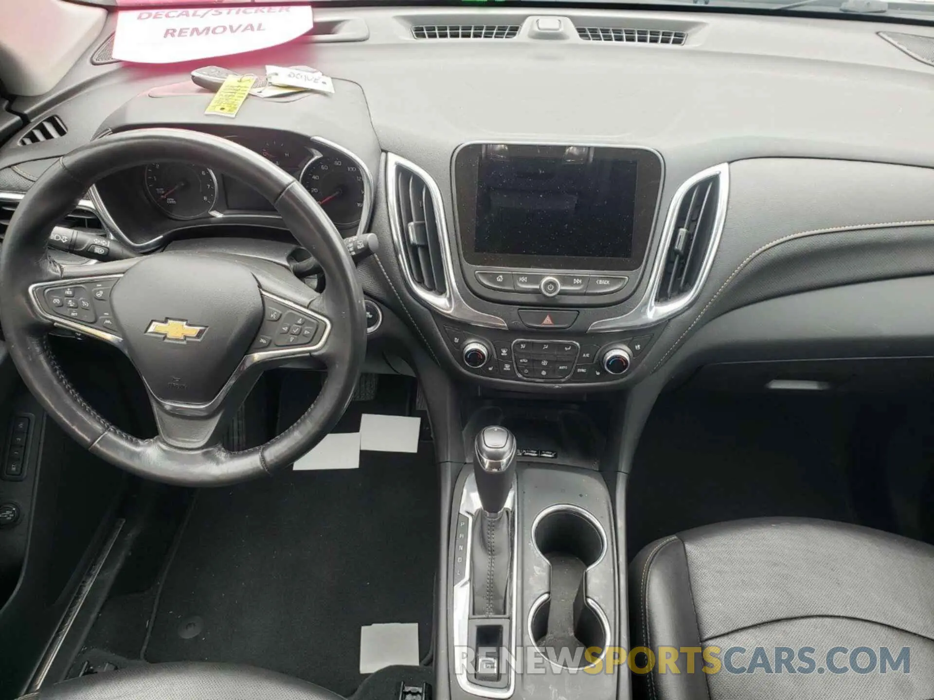 5 Photograph of a damaged car 2GNAXXEV6K6194743 CHEVROLET EQUINOX 2019