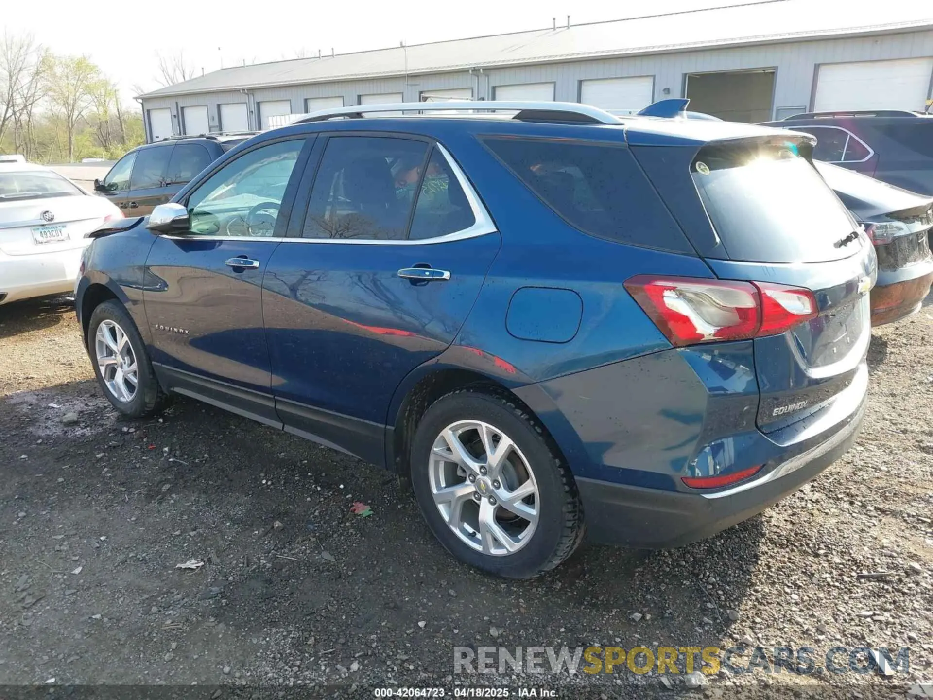 3 Photograph of a damaged car 2GNAXXEV8K6274206 CHEVROLET EQUINOX 2019