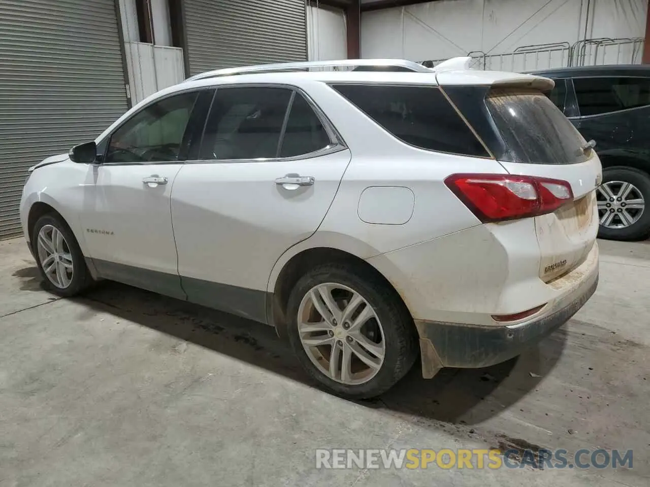 2 Photograph of a damaged car 2GNAXXEVXK6171093 CHEVROLET EQUINOX 2019