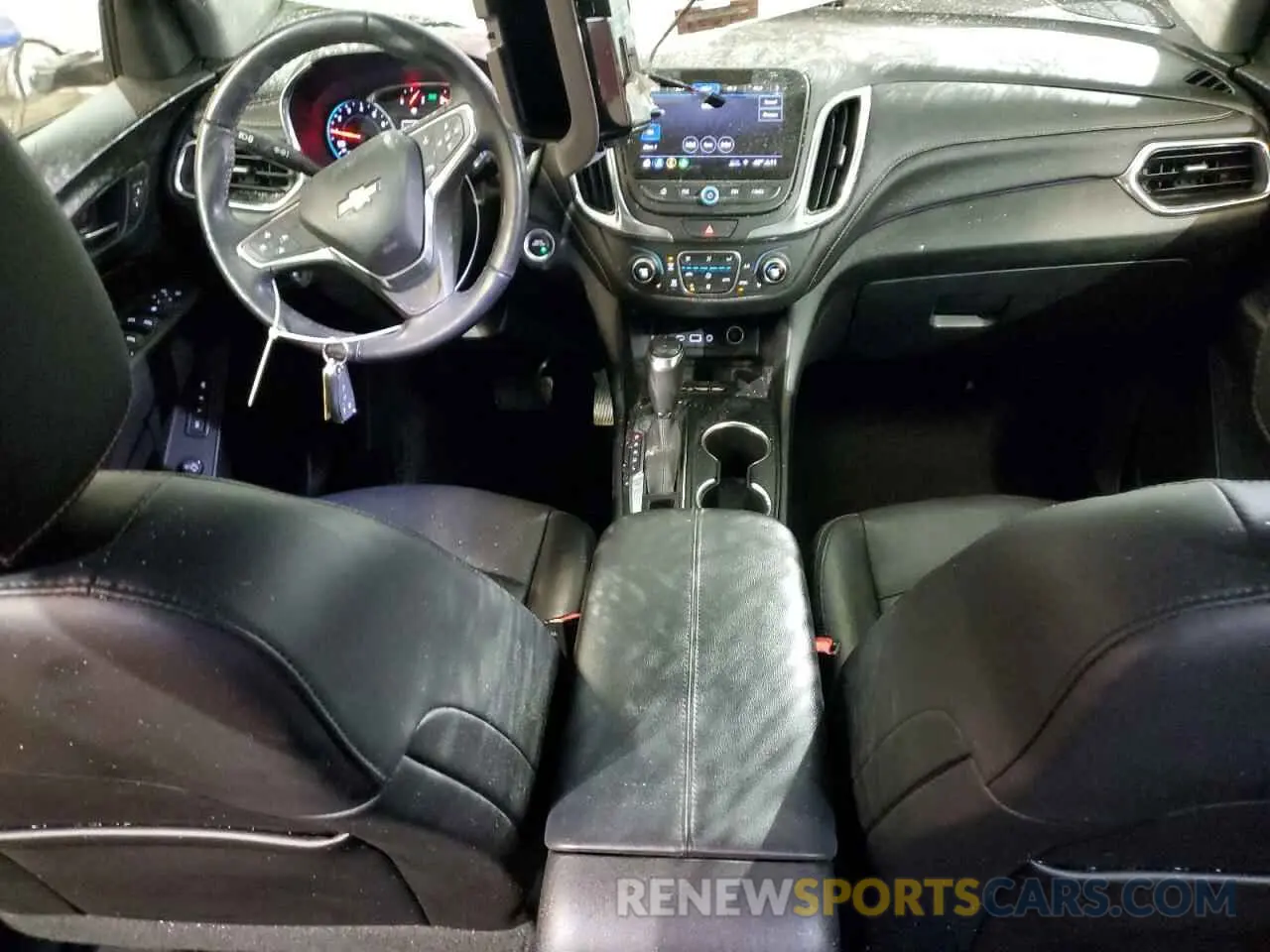 8 Photograph of a damaged car 2GNAXXEVXK6243913 CHEVROLET EQUINOX 2019