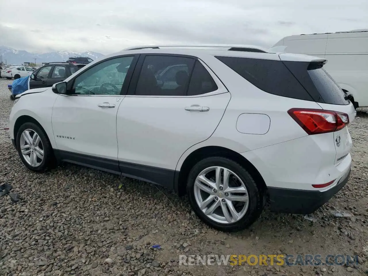 2 Photograph of a damaged car 2GNAXYEX1K6127815 CHEVROLET EQUINOX 2019