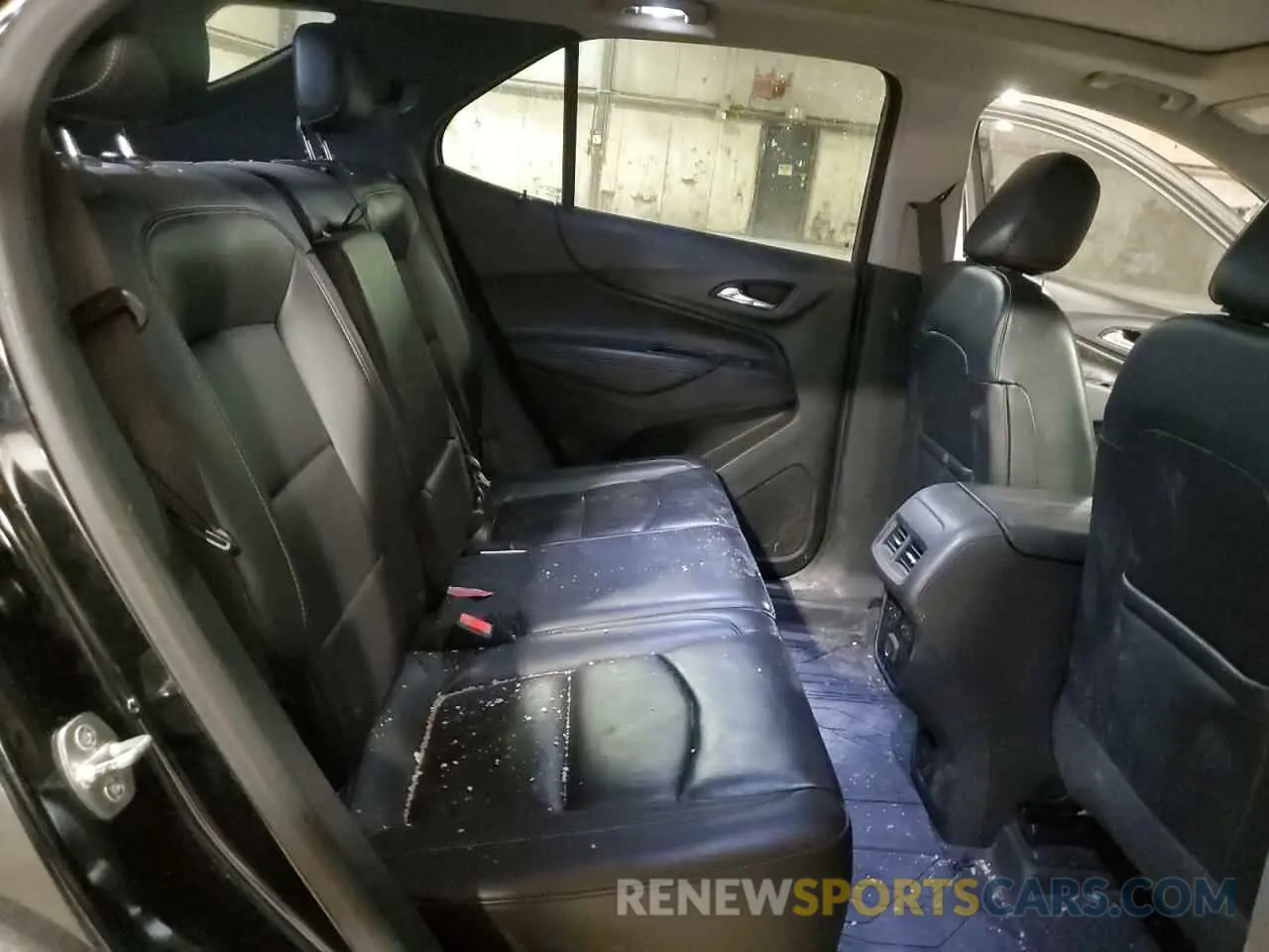 11 Photograph of a damaged car 2GNAXYEX1K6175296 CHEVROLET EQUINOX 2019
