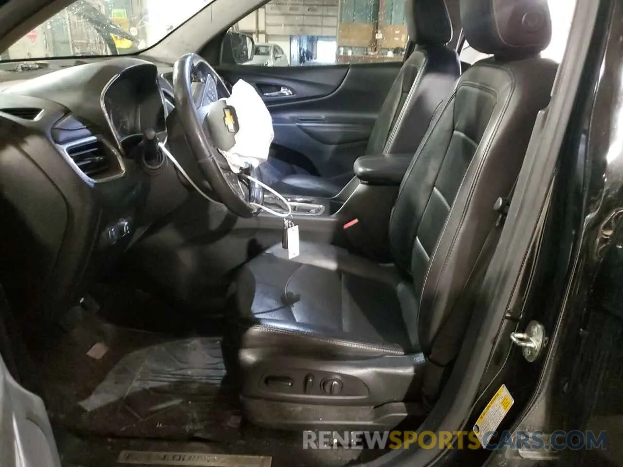 7 Photograph of a damaged car 2GNAXYEX1K6175296 CHEVROLET EQUINOX 2019