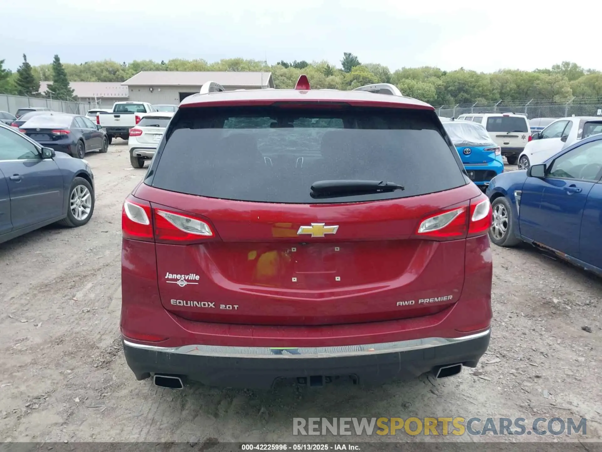 16 Photograph of a damaged car 2GNAXYEX2K6234176 CHEVROLET EQUINOX 2019