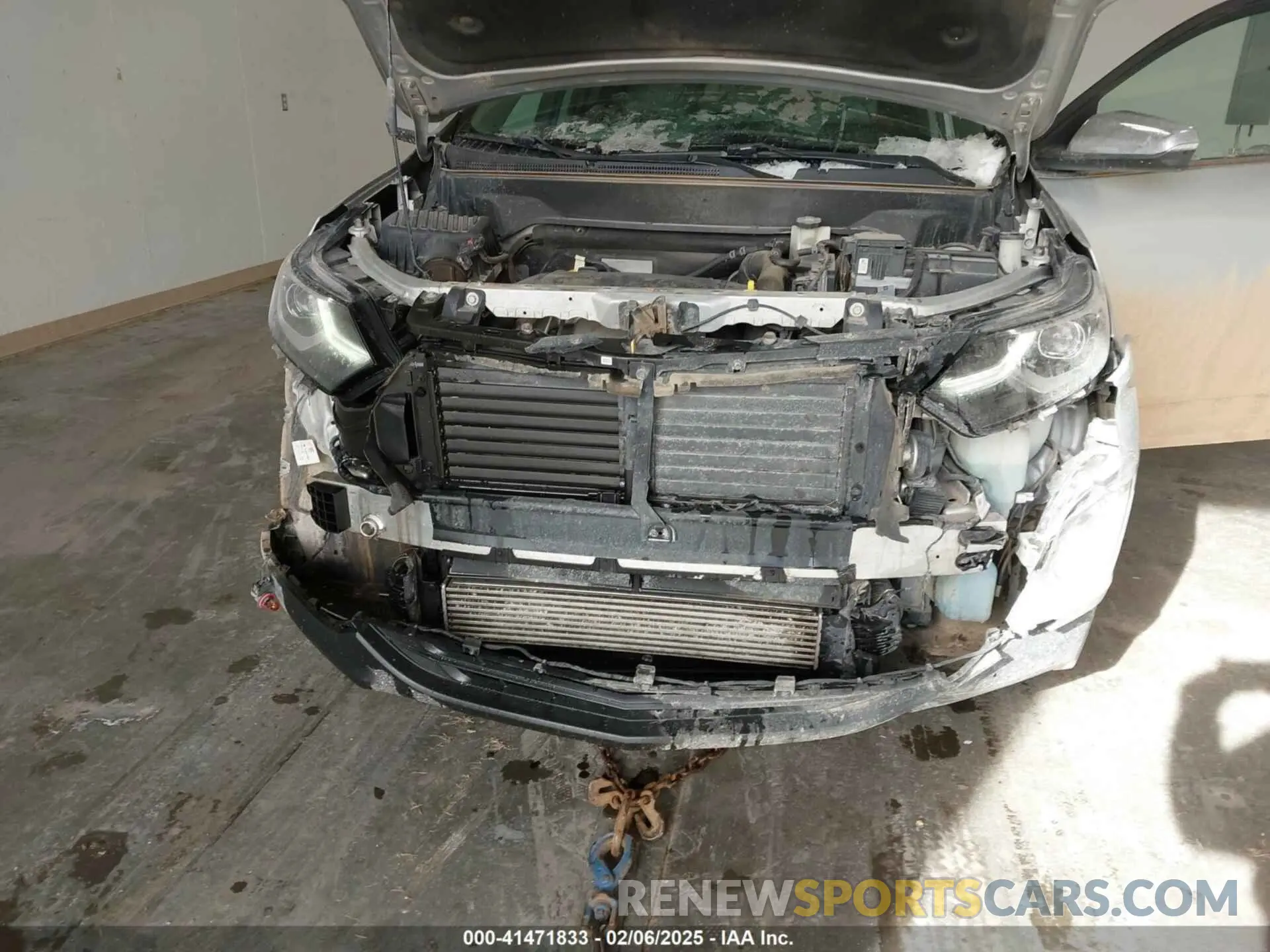 6 Photograph of a damaged car 2GNAXYEX3K6238138 CHEVROLET EQUINOX 2019