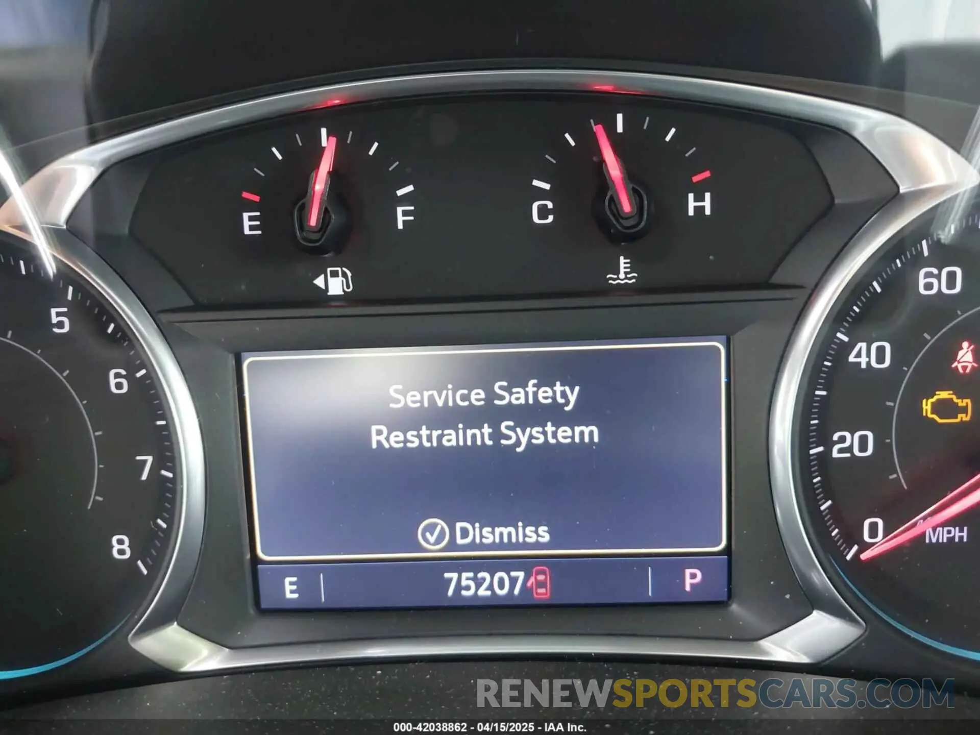 7 Photograph of a damaged car 2GNAXYEX4K6257345 CHEVROLET EQUINOX 2019