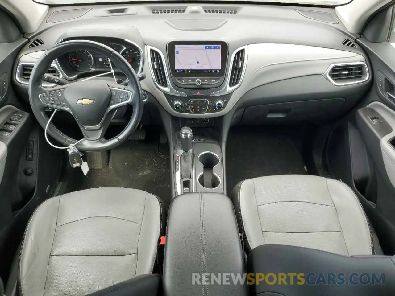 8 Photograph of a damaged car 2GNAXYEX5K6299846 CHEVROLET EQUINOX 2019