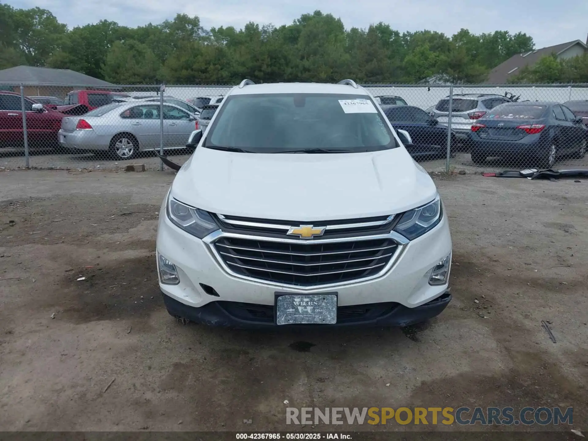 12 Photograph of a damaged car 2GNAXYEX7K6270400 CHEVROLET EQUINOX 2019