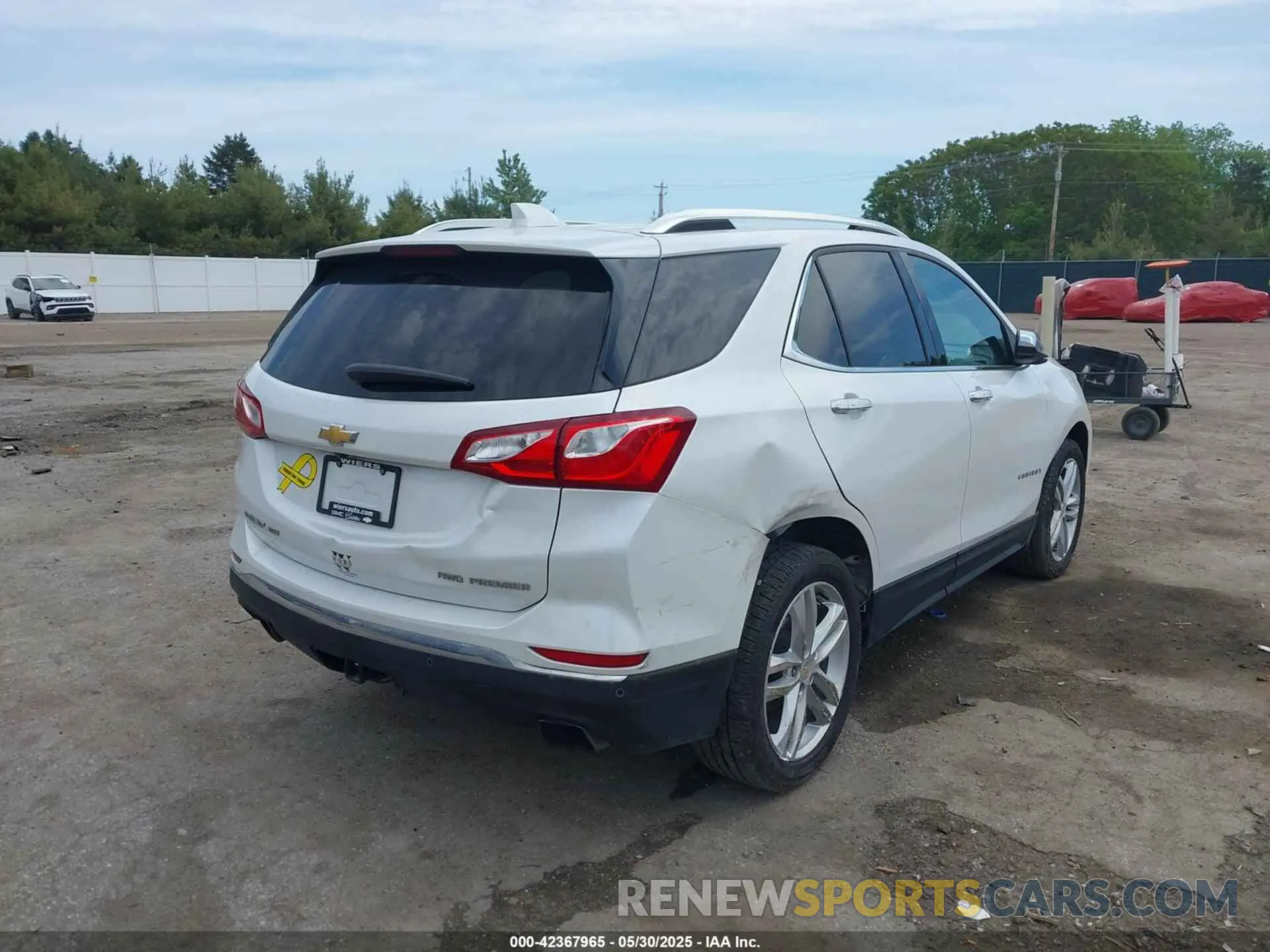 6 Photograph of a damaged car 2GNAXYEX7K6270400 CHEVROLET EQUINOX 2019