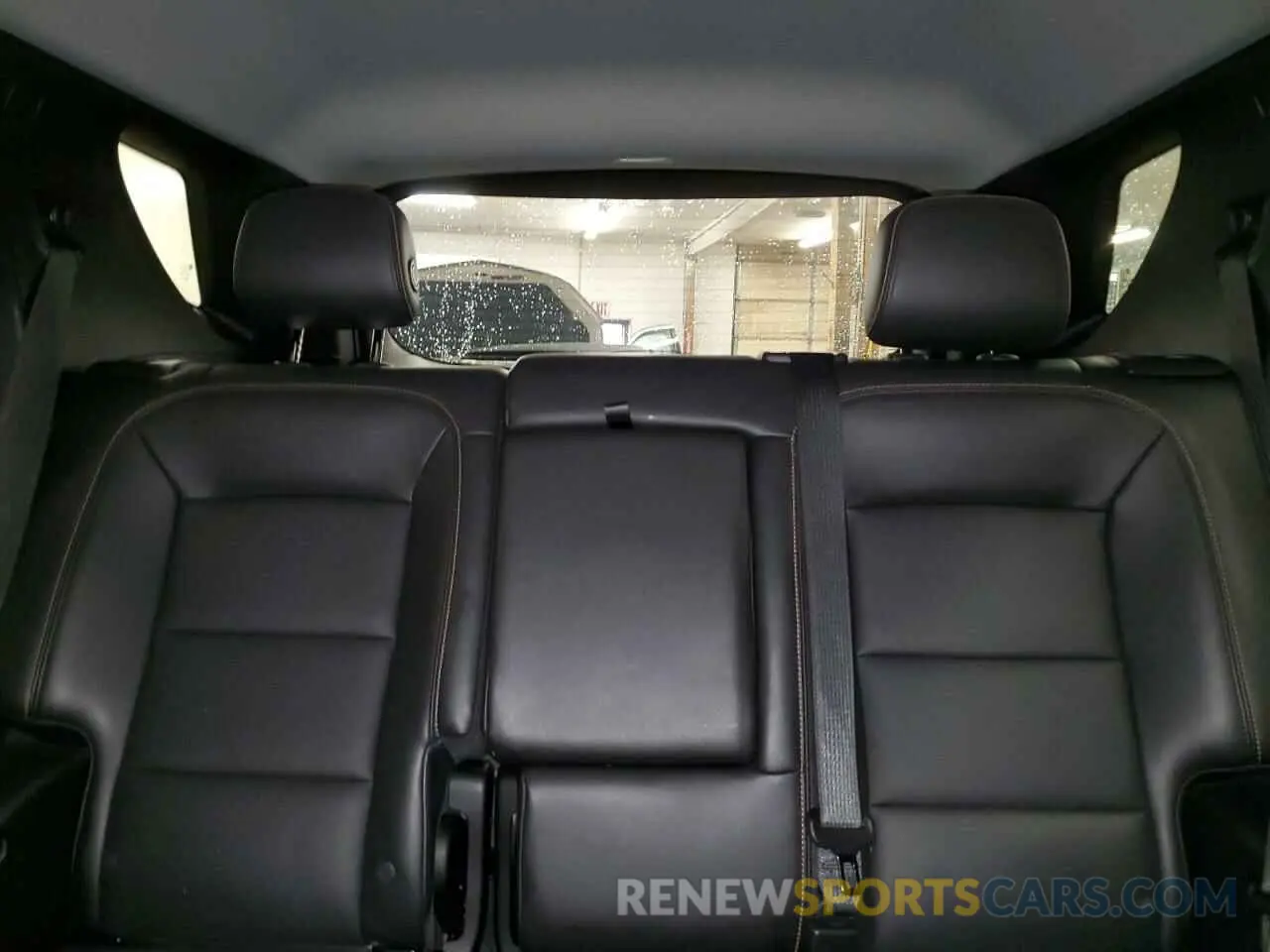 10 Photograph of a damaged car 2GNAXYEX8K6257235 CHEVROLET EQUINOX 2019