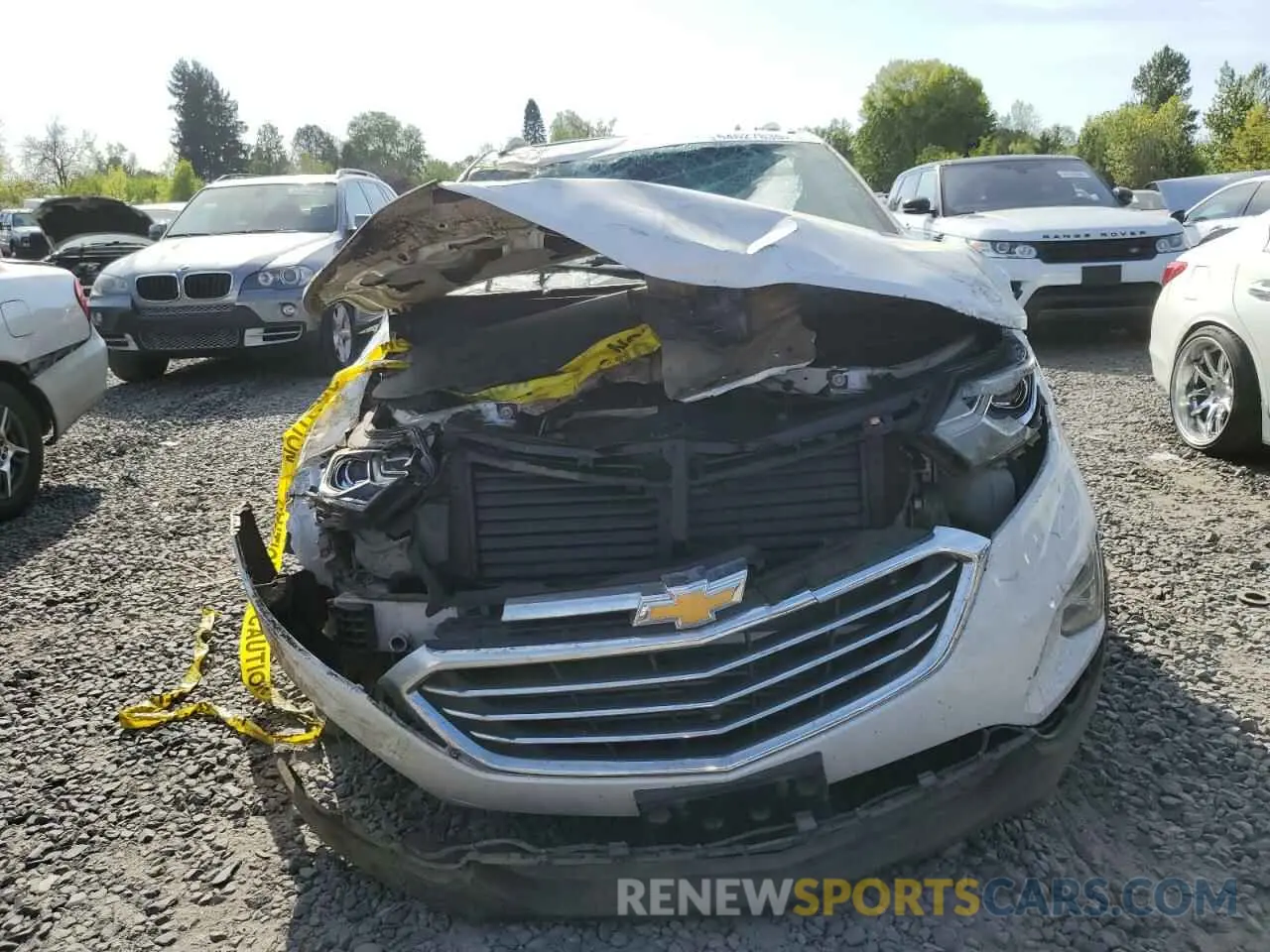 5 Photograph of a damaged car 2GNAXYEX8K6293880 CHEVROLET EQUINOX 2019