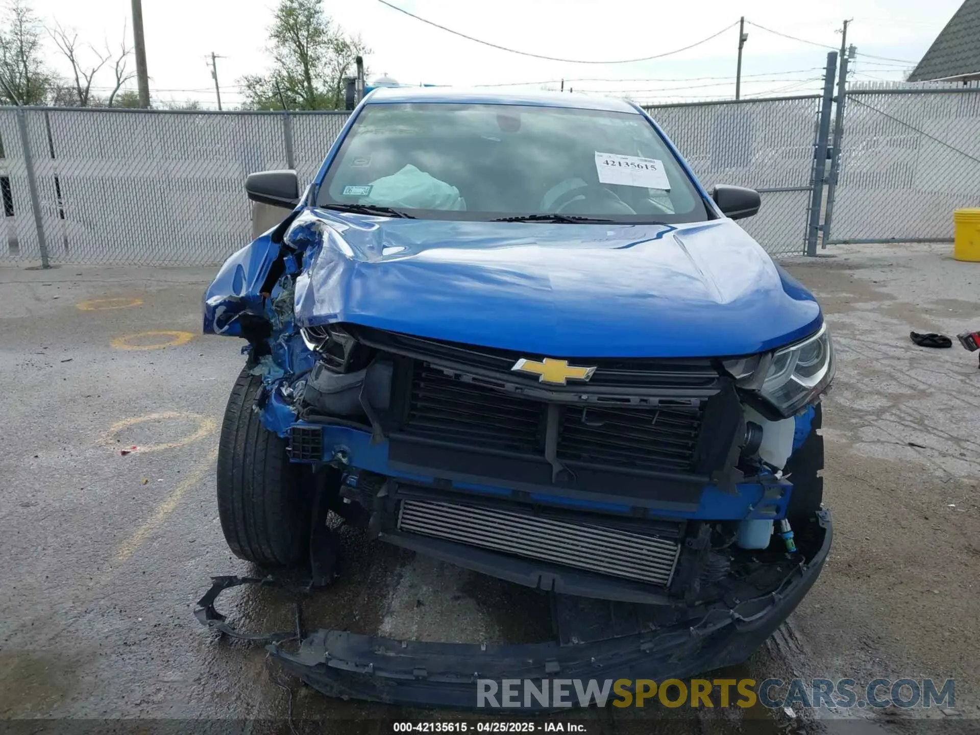 13 Photograph of a damaged car 3GNAXHEV0KS513304 CHEVROLET EQUINOX 2019