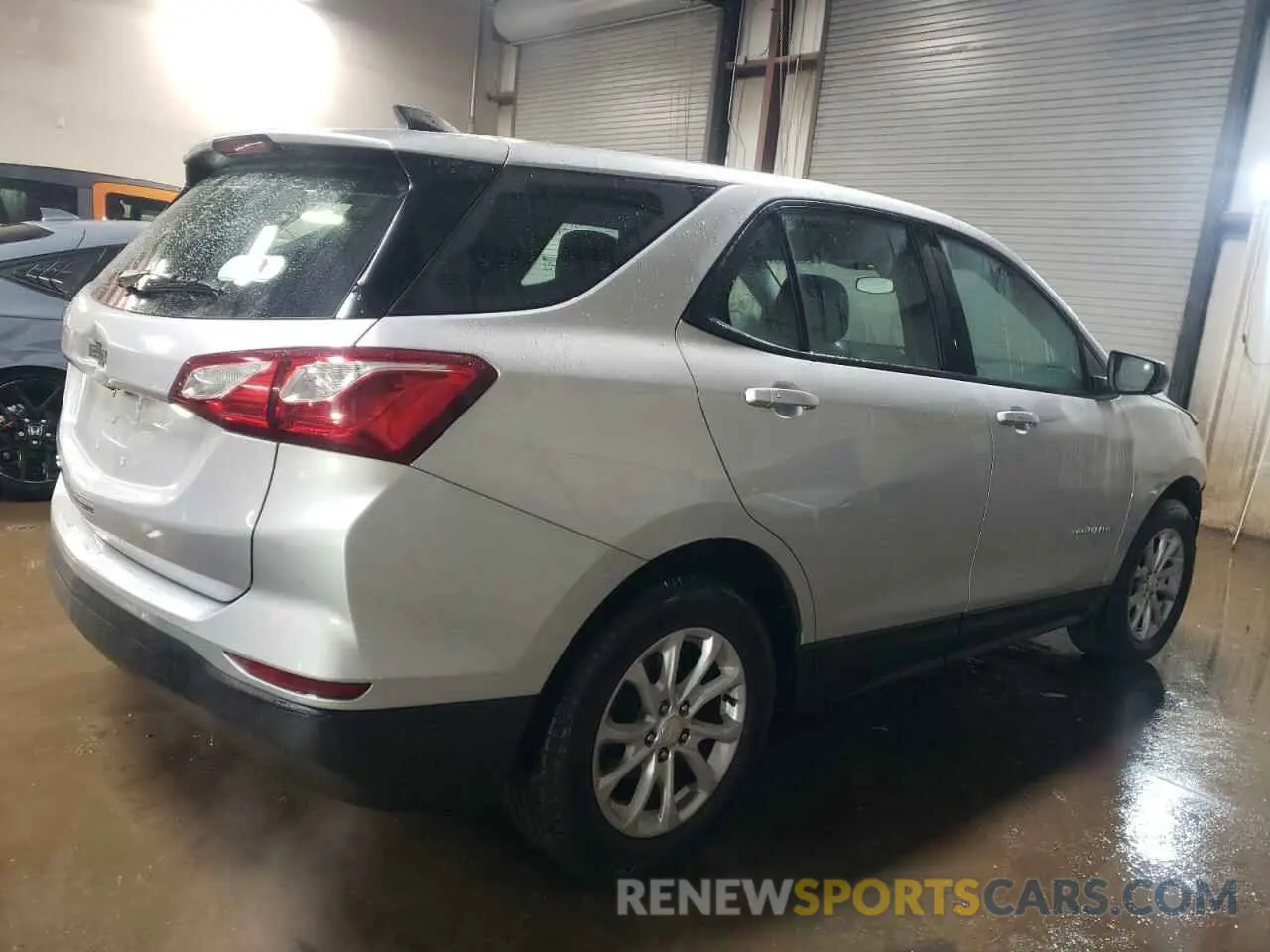 3 Photograph of a damaged car 3GNAXHEV0KS541930 CHEVROLET EQUINOX 2019