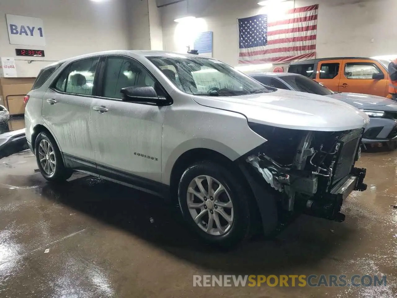 4 Photograph of a damaged car 3GNAXHEV0KS541930 CHEVROLET EQUINOX 2019