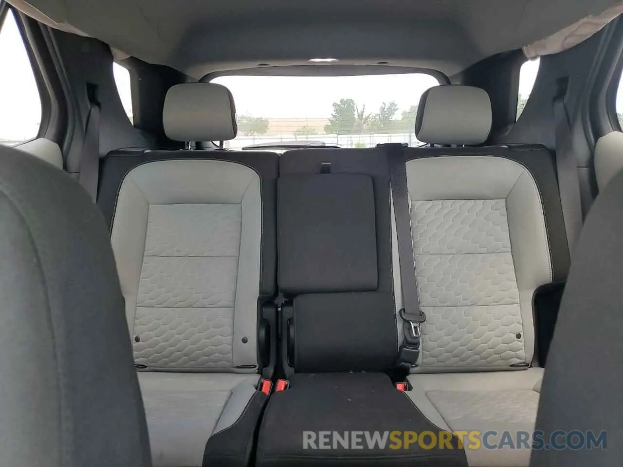10 Photograph of a damaged car 3GNAXHEV0KS551213 CHEVROLET EQUINOX 2019