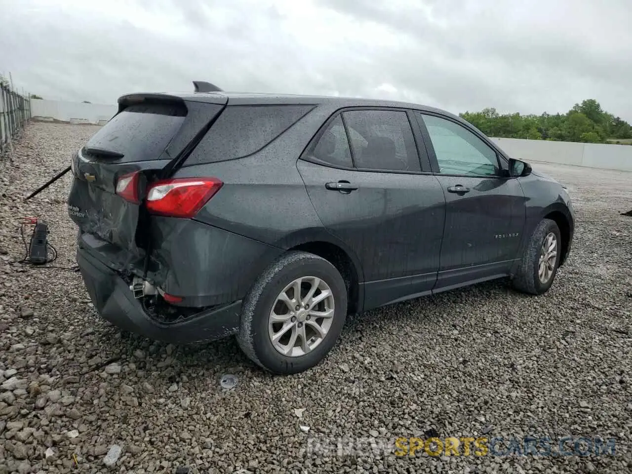3 Photograph of a damaged car 3GNAXHEV0KS593994 CHEVROLET EQUINOX 2019
