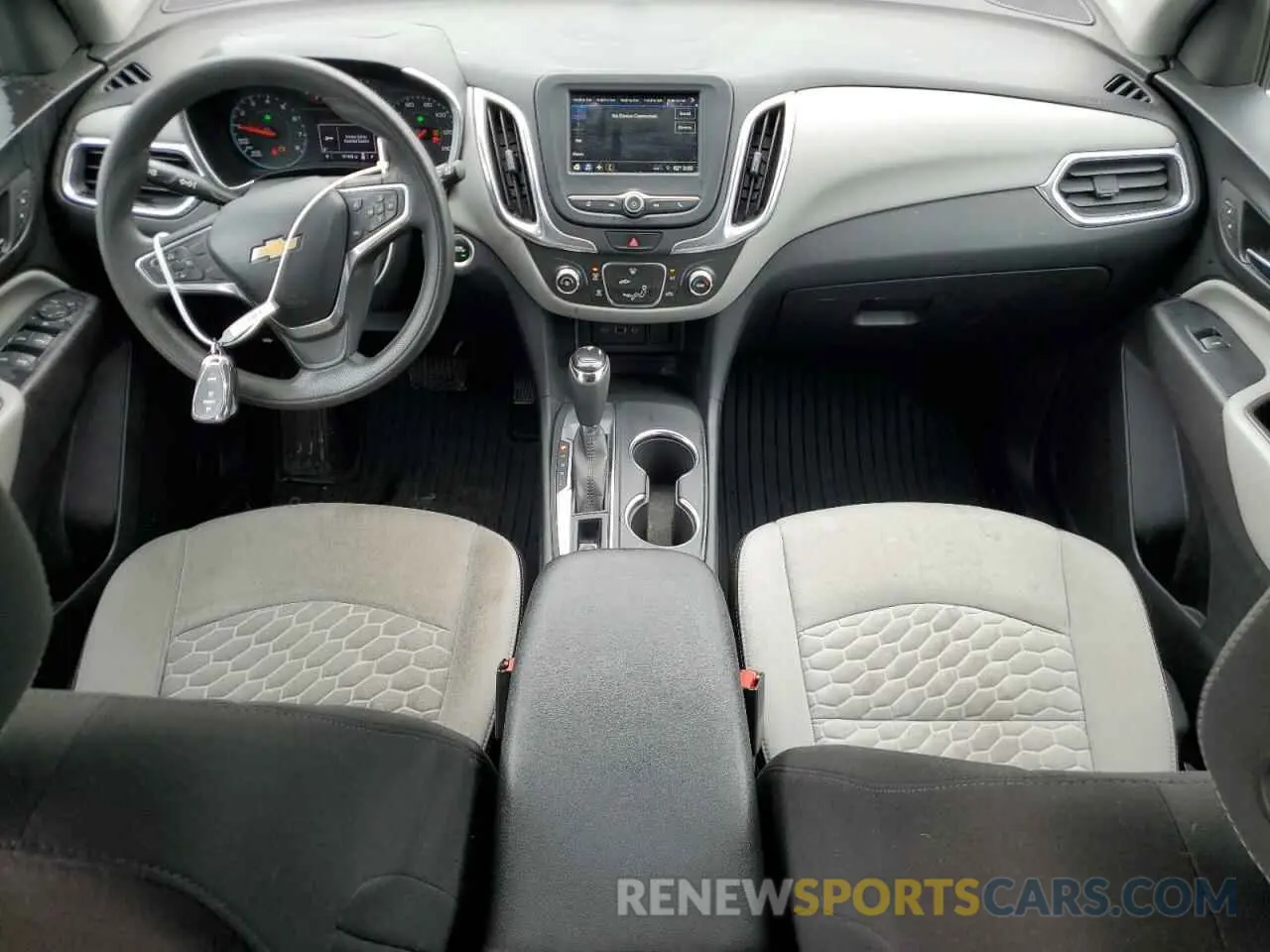 8 Photograph of a damaged car 3GNAXHEV0KS593994 CHEVROLET EQUINOX 2019