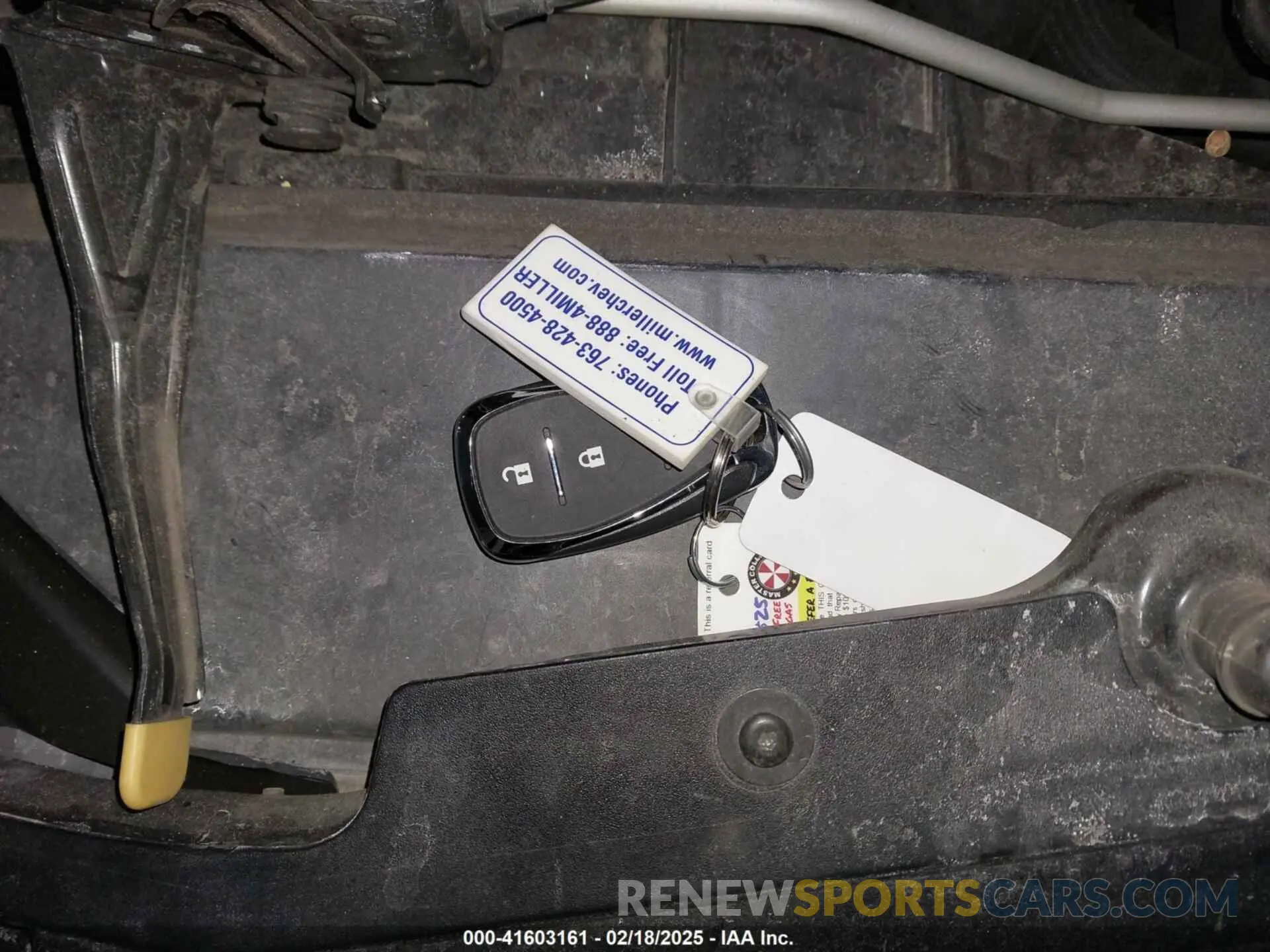 11 Photograph of a damaged car 3GNAXHEV0KS634690 CHEVROLET EQUINOX 2019