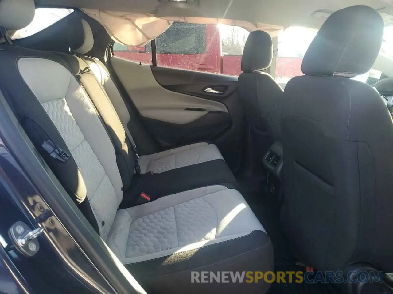 12 Photograph of a damaged car 3GNAXHEV1KL254140 CHEVROLET EQUINOX 2019