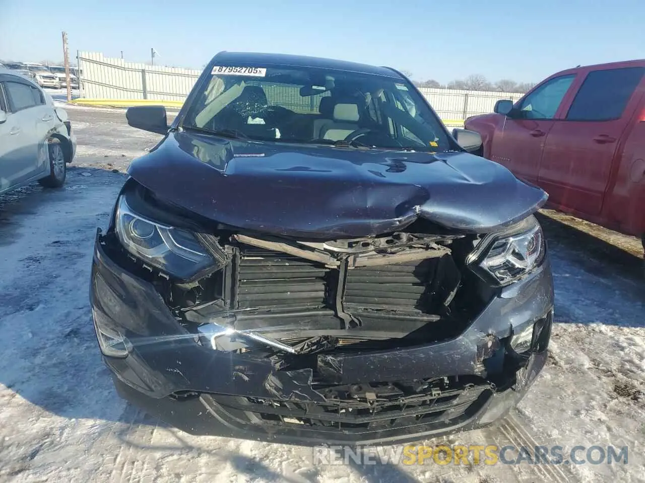 5 Photograph of a damaged car 3GNAXHEV1KL254140 CHEVROLET EQUINOX 2019