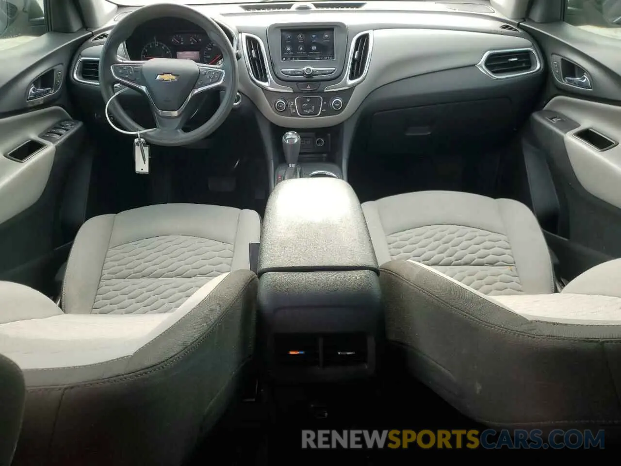 8 Photograph of a damaged car 3GNAXHEV1KL309492 CHEVROLET EQUINOX 2019