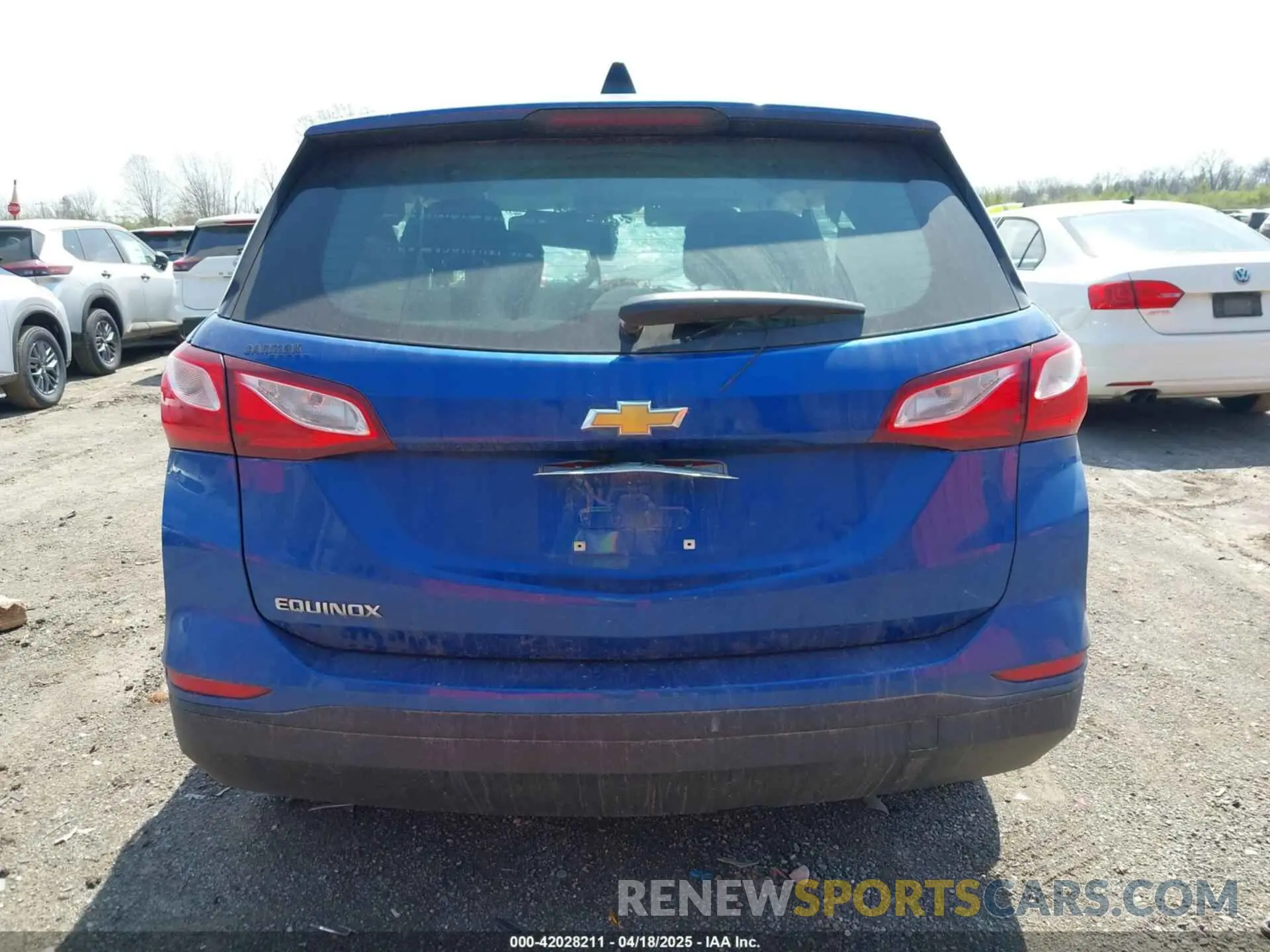 16 Photograph of a damaged car 3GNAXHEV1KS554590 CHEVROLET EQUINOX 2019