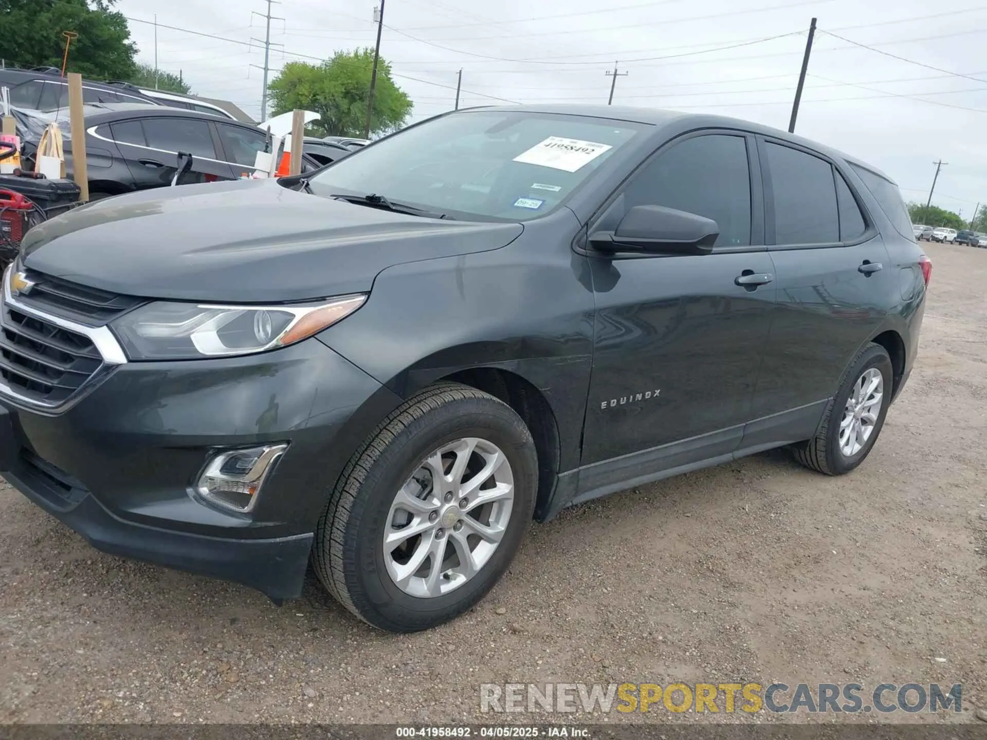 6 Photograph of a damaged car 3GNAXHEV1KS630874 CHEVROLET EQUINOX 2019