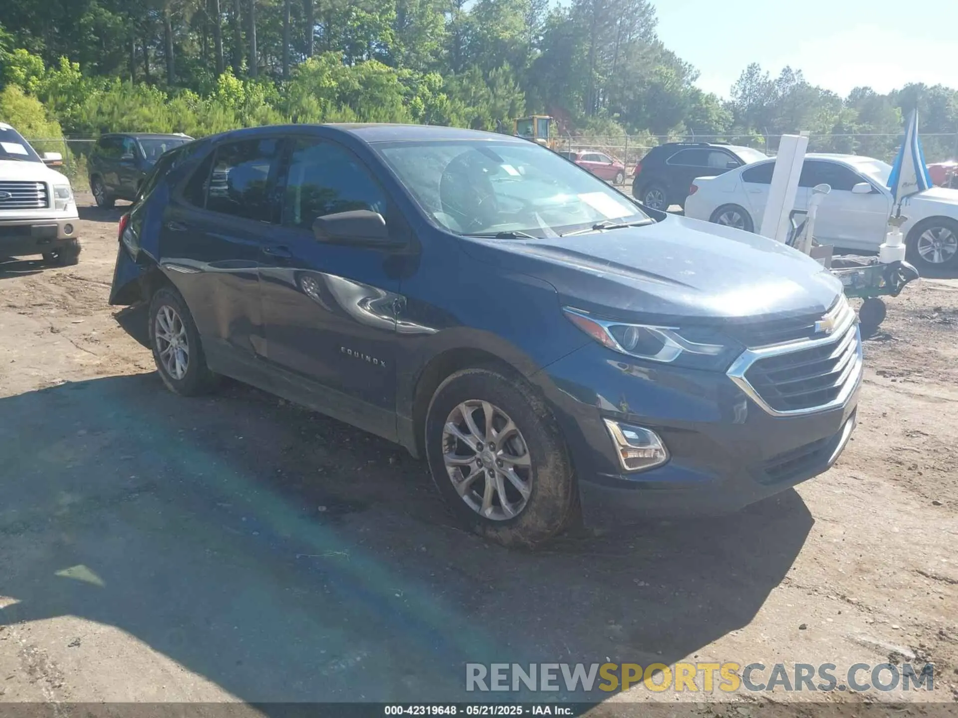 1 Photograph of a damaged car 3GNAXHEV2KL190528 CHEVROLET EQUINOX 2019