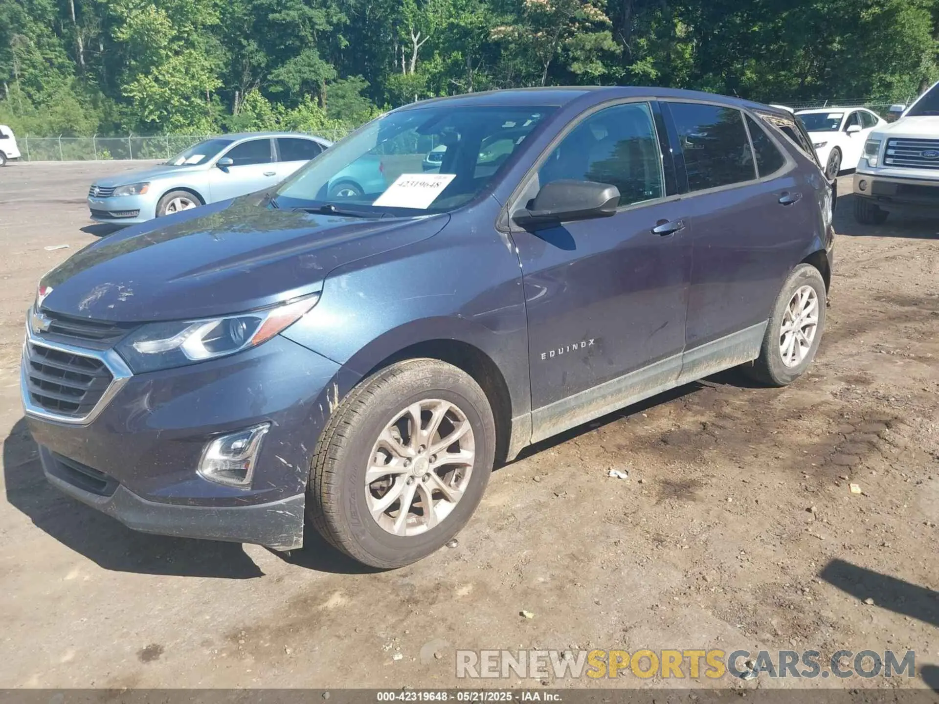 2 Photograph of a damaged car 3GNAXHEV2KL190528 CHEVROLET EQUINOX 2019
