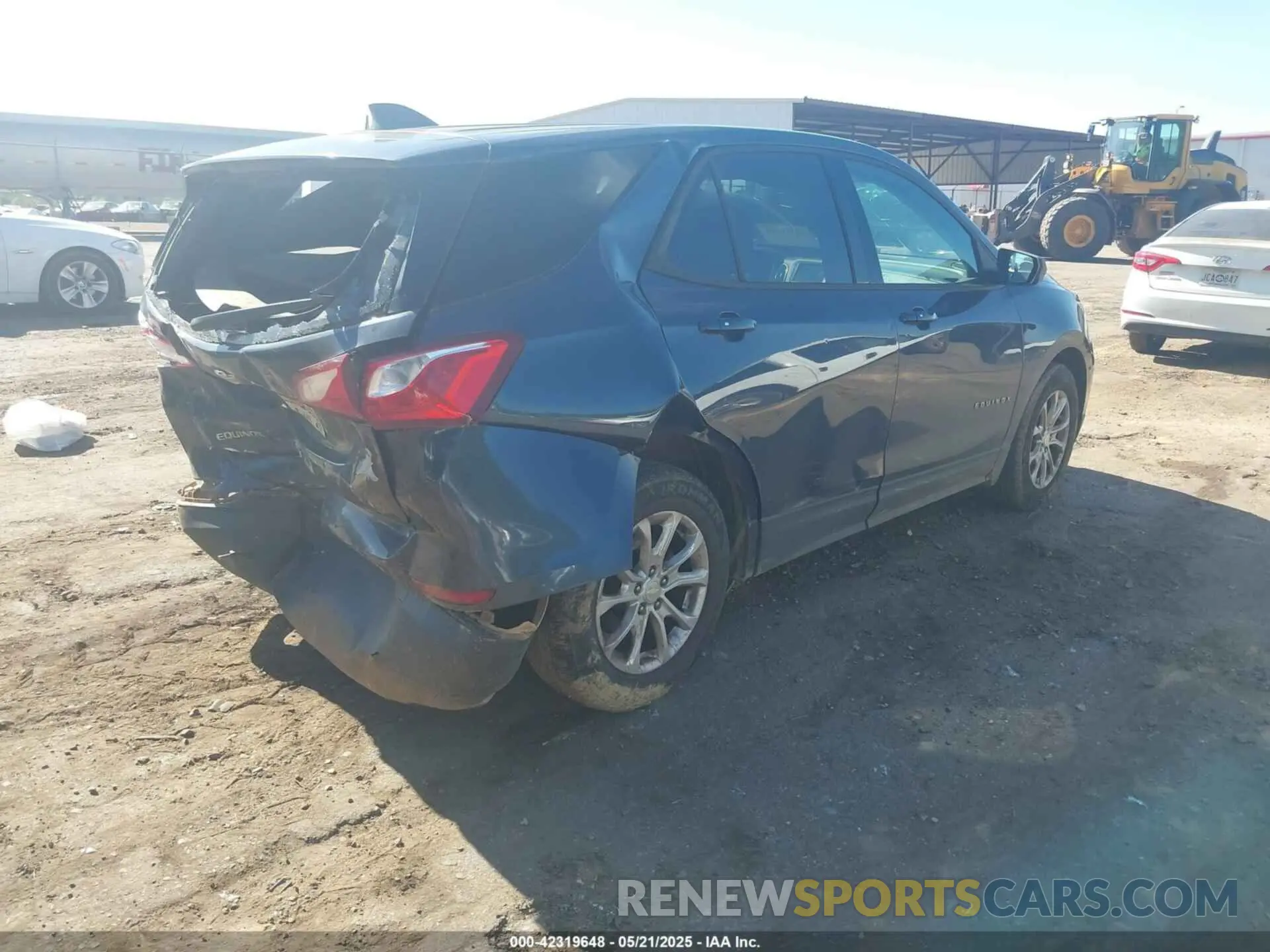 4 Photograph of a damaged car 3GNAXHEV2KL190528 CHEVROLET EQUINOX 2019