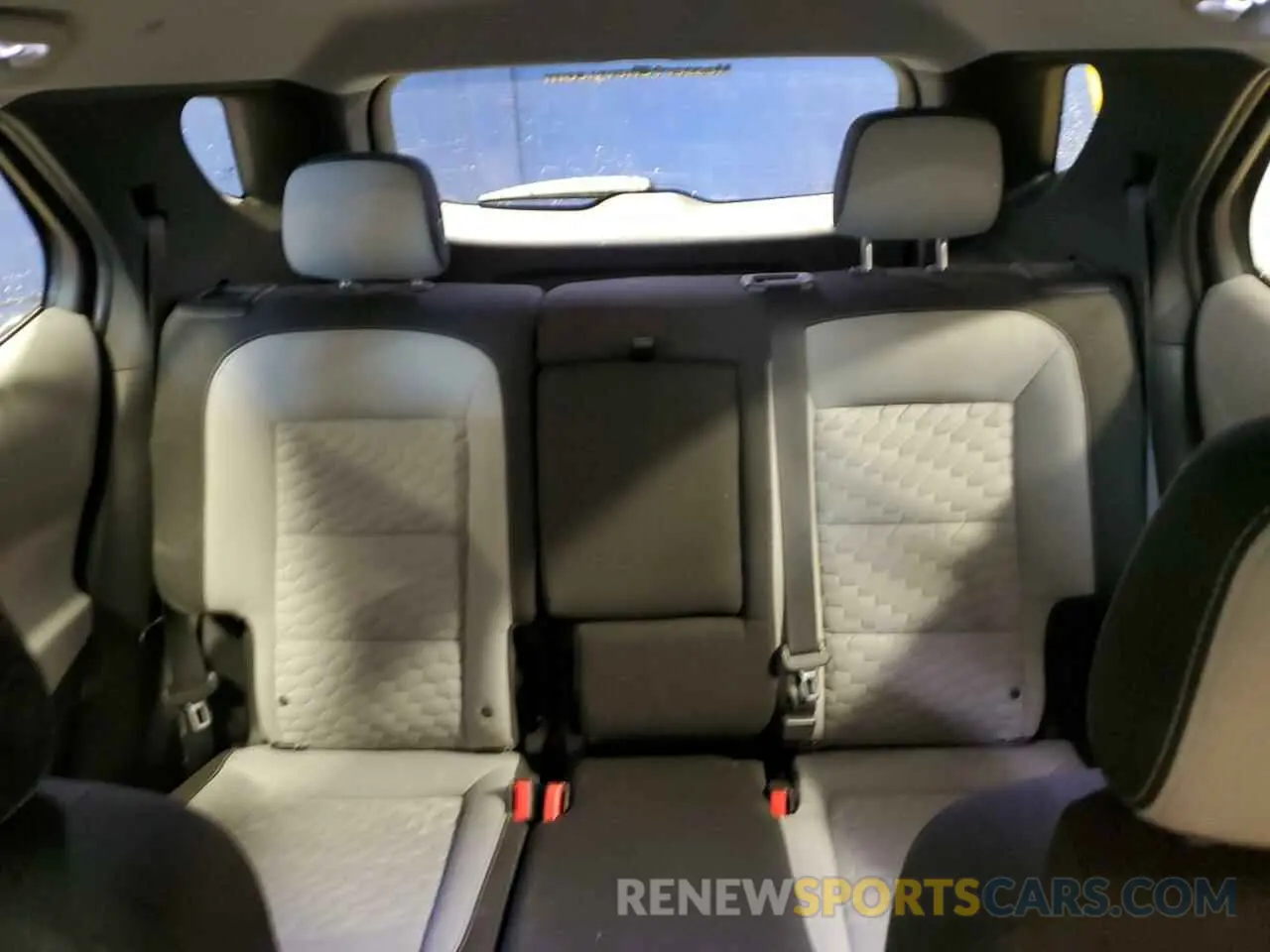 10 Photograph of a damaged car 3GNAXHEV2KS546322 CHEVROLET EQUINOX 2019