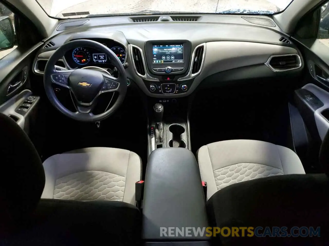 8 Photograph of a damaged car 3GNAXHEV2KS546322 CHEVROLET EQUINOX 2019