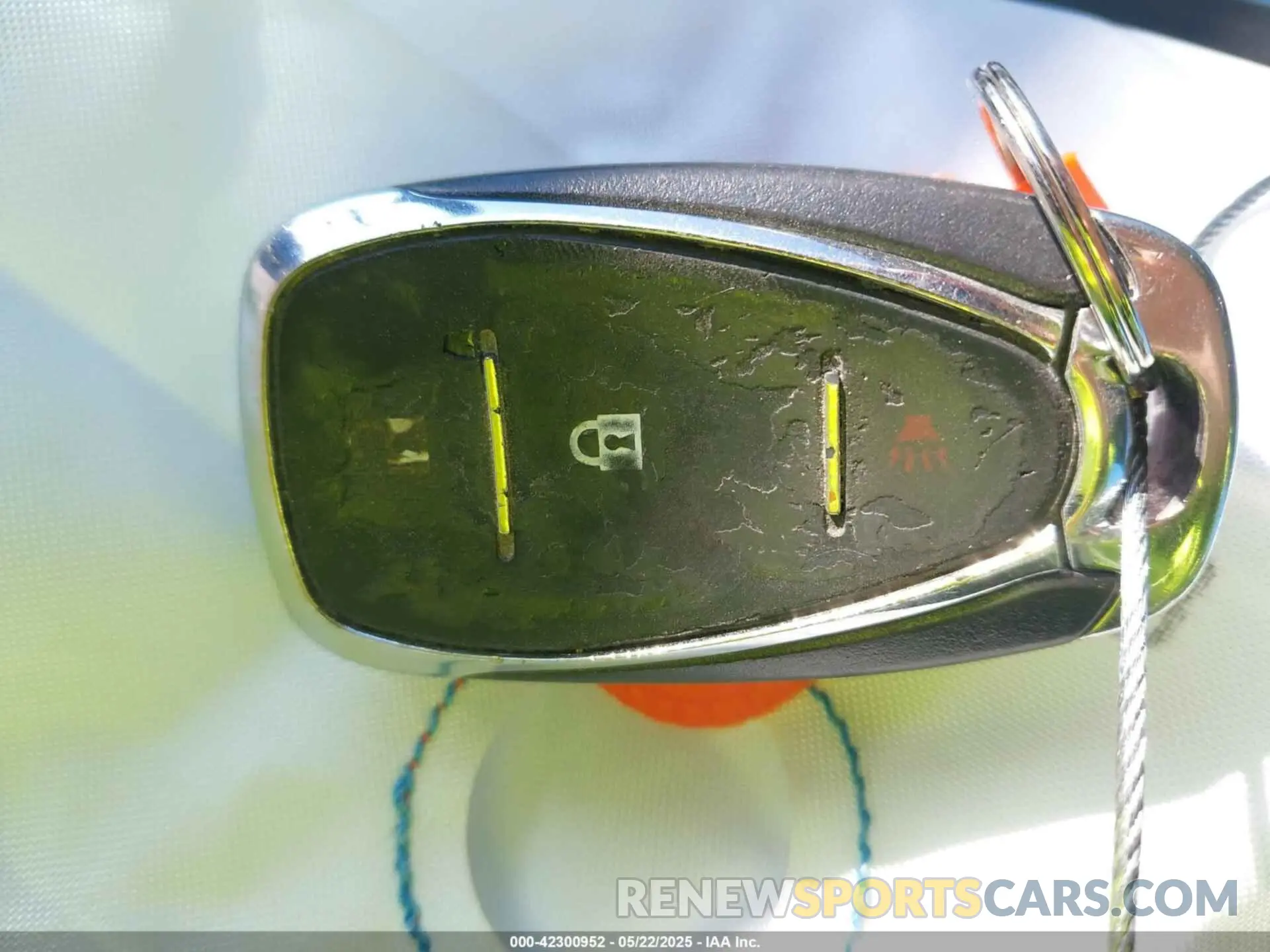 11 Photograph of a damaged car 3GNAXHEV2KS562553 CHEVROLET EQUINOX 2019