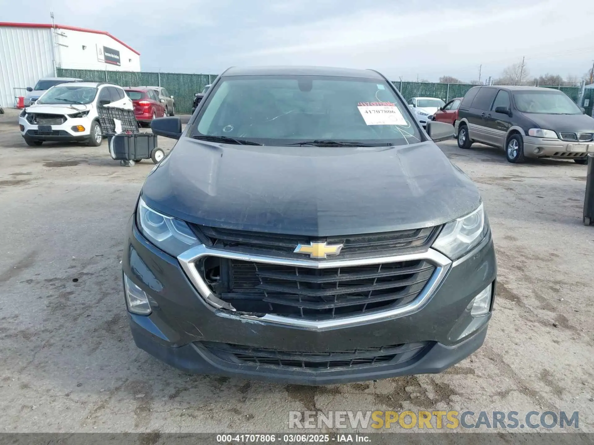 13 Photograph of a damaged car 3GNAXHEV2KS564335 CHEVROLET EQUINOX 2019