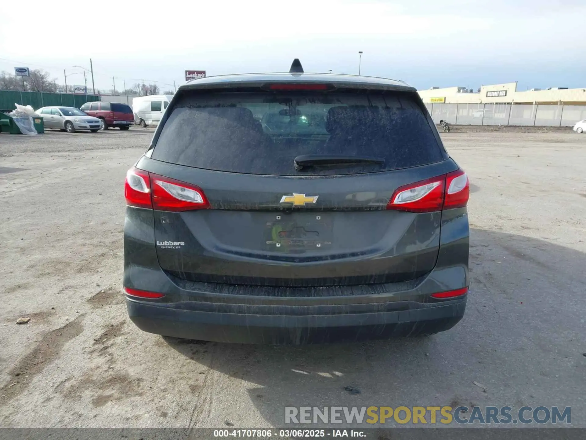 17 Photograph of a damaged car 3GNAXHEV2KS564335 CHEVROLET EQUINOX 2019