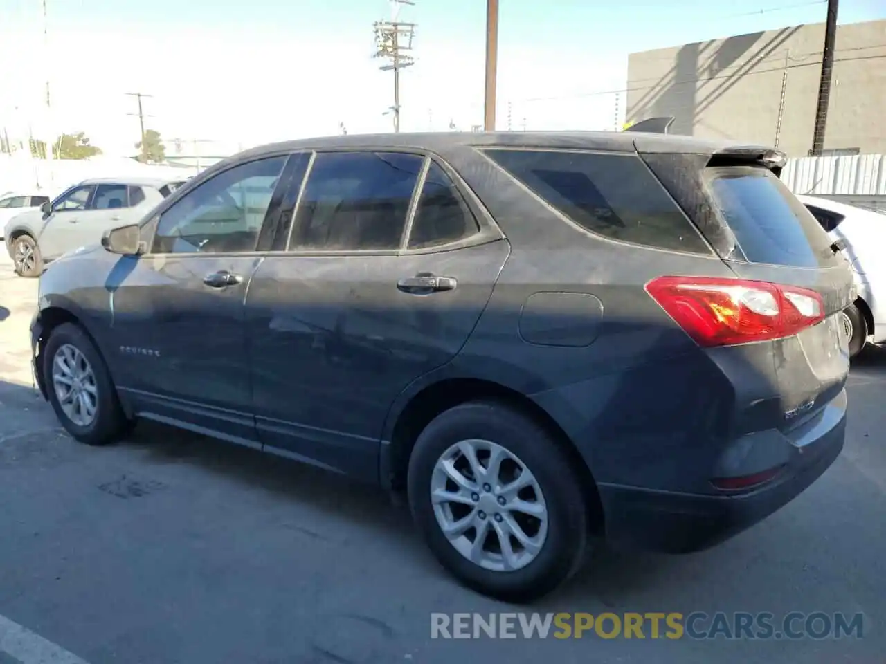 2 Photograph of a damaged car 3GNAXHEV2KS622458 CHEVROLET EQUINOX 2019