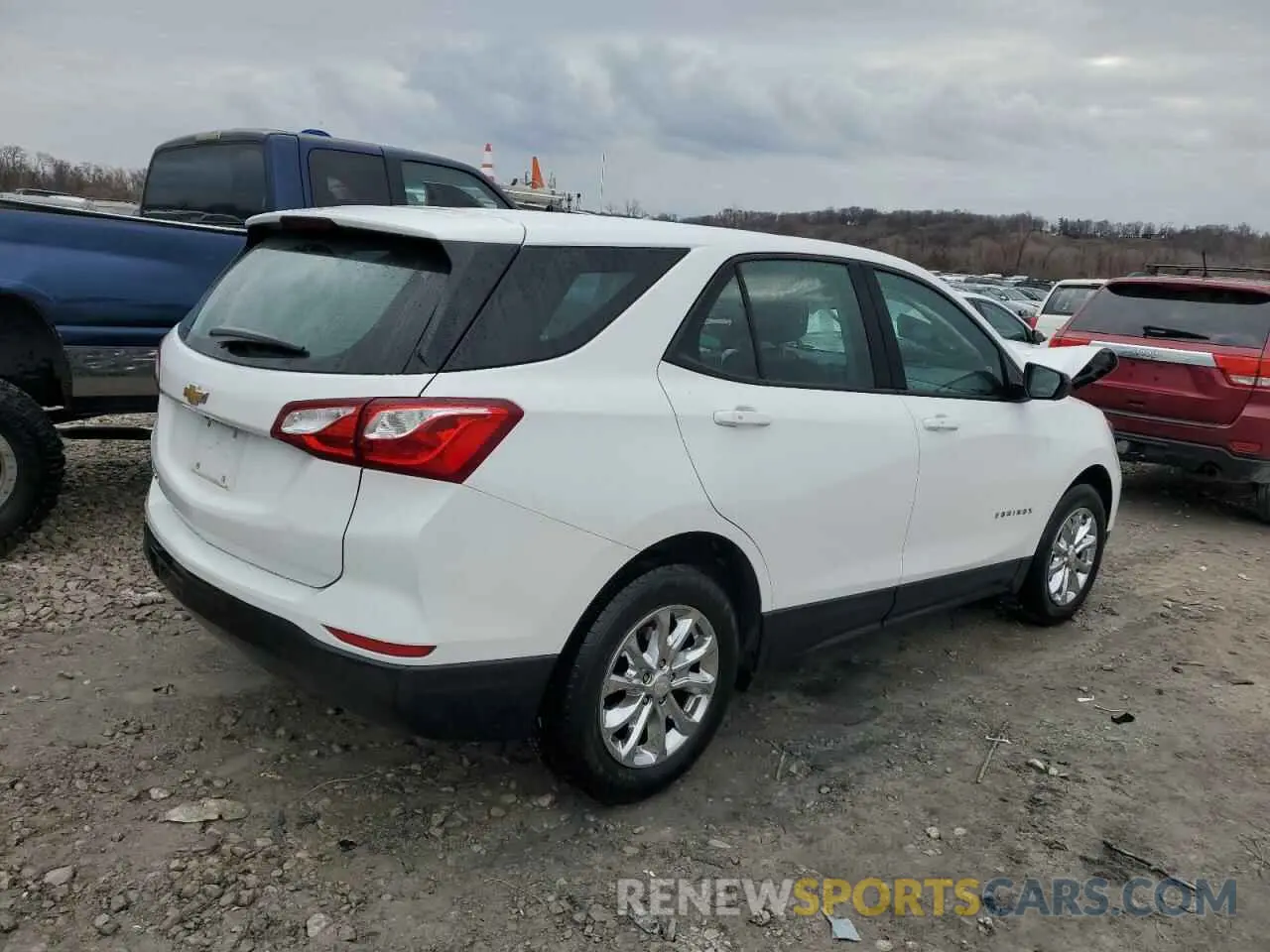 3 Photograph of a damaged car 3GNAXHEV3KL200242 CHEVROLET EQUINOX 2019