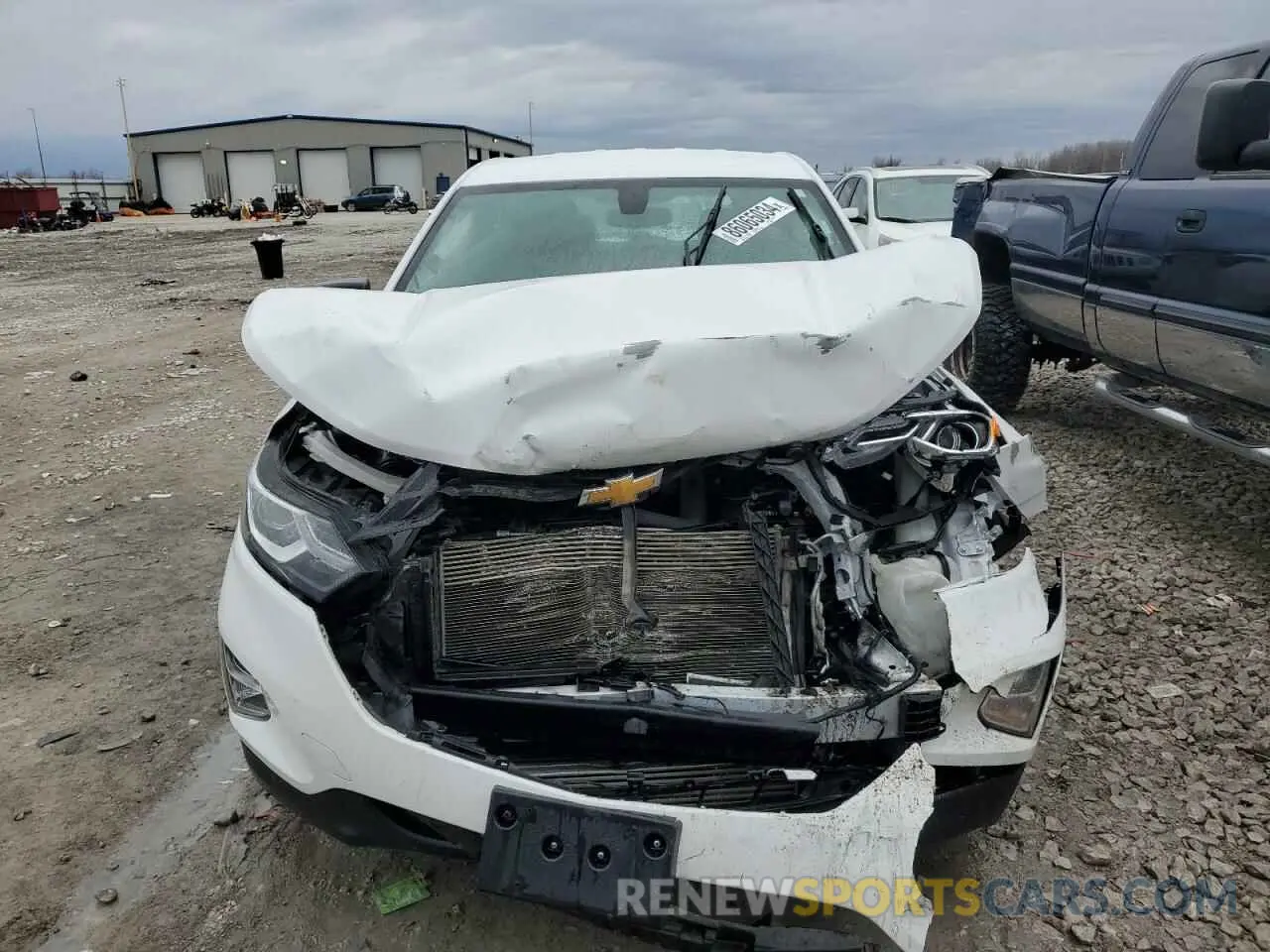 5 Photograph of a damaged car 3GNAXHEV3KL200242 CHEVROLET EQUINOX 2019