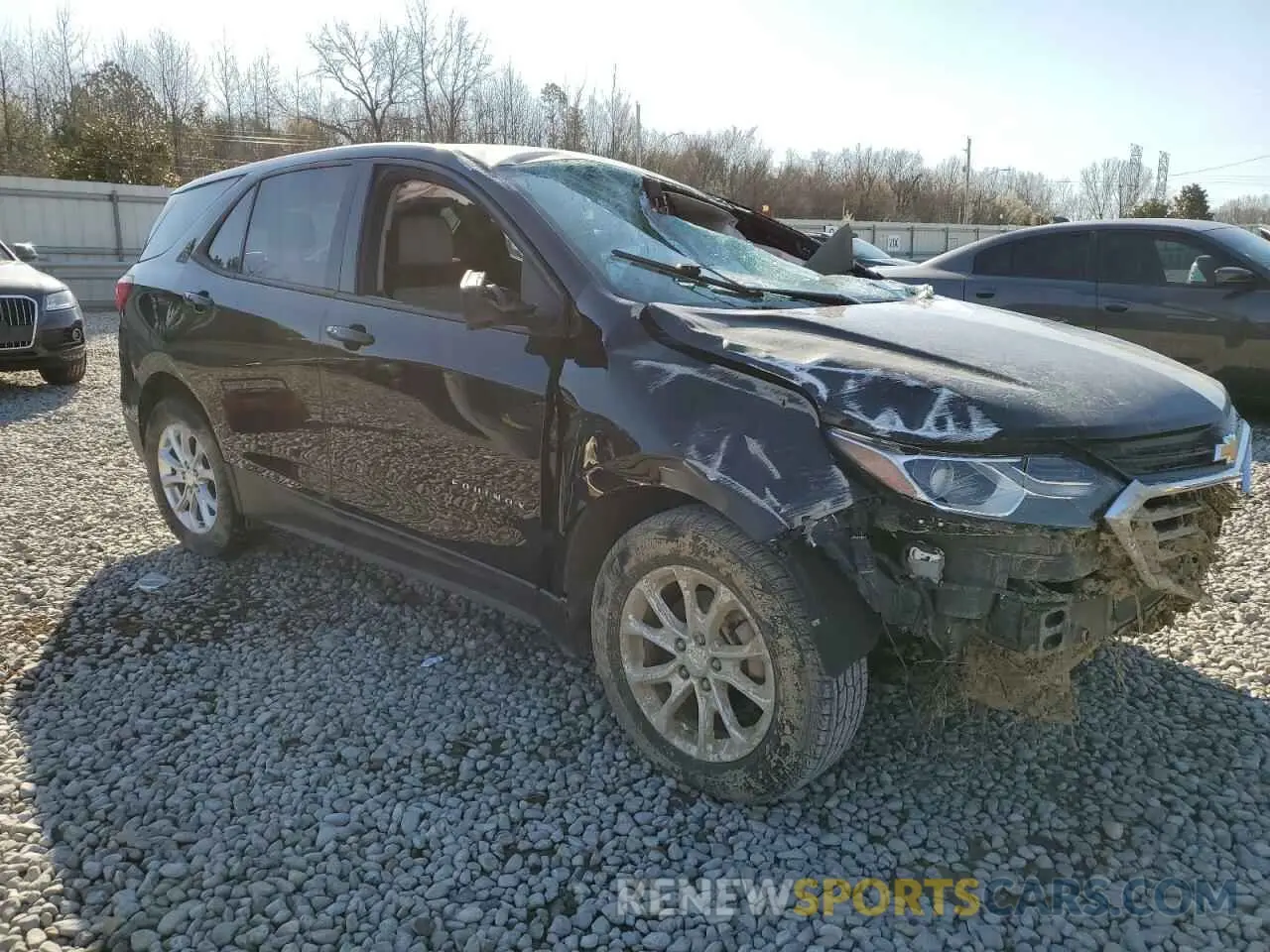 4 Photograph of a damaged car 3GNAXHEV3KL400232 CHEVROLET EQUINOX 2019