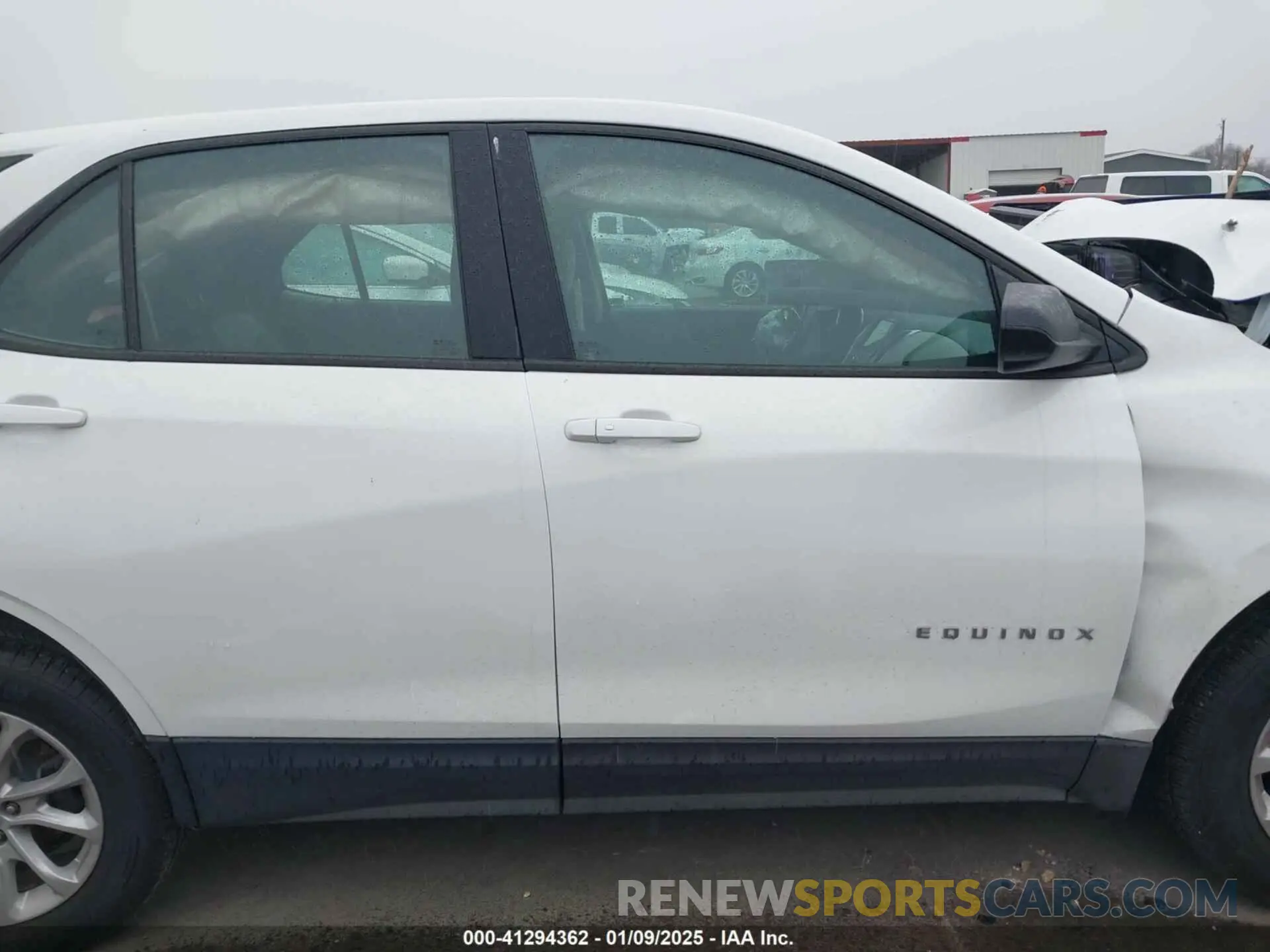 13 Photograph of a damaged car 3GNAXHEV3KS581645 CHEVROLET EQUINOX 2019